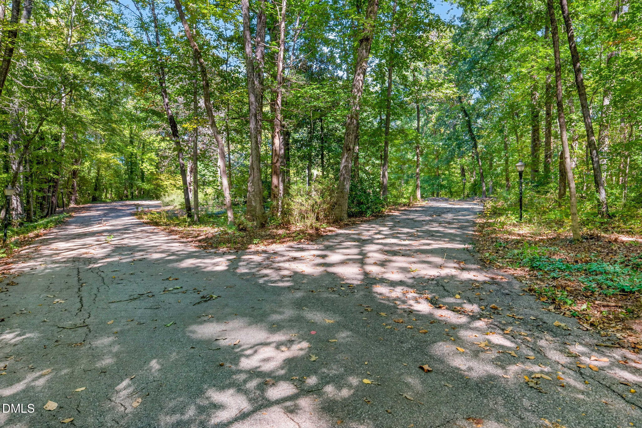 1516 Pinecrest Road Property Photo 7