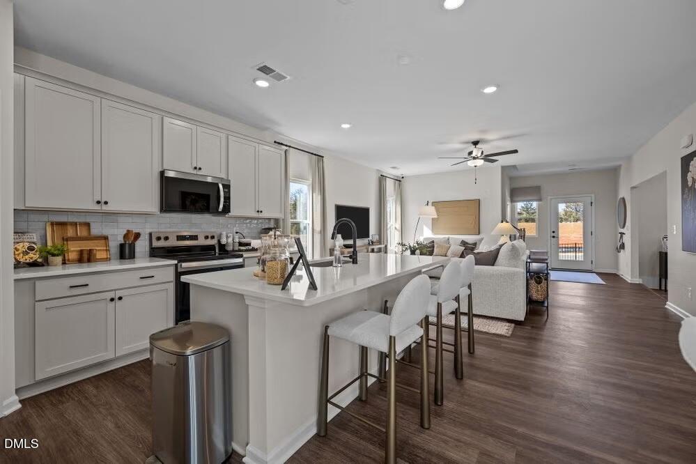 133 Shiloh Wds Circle Property Photo 10