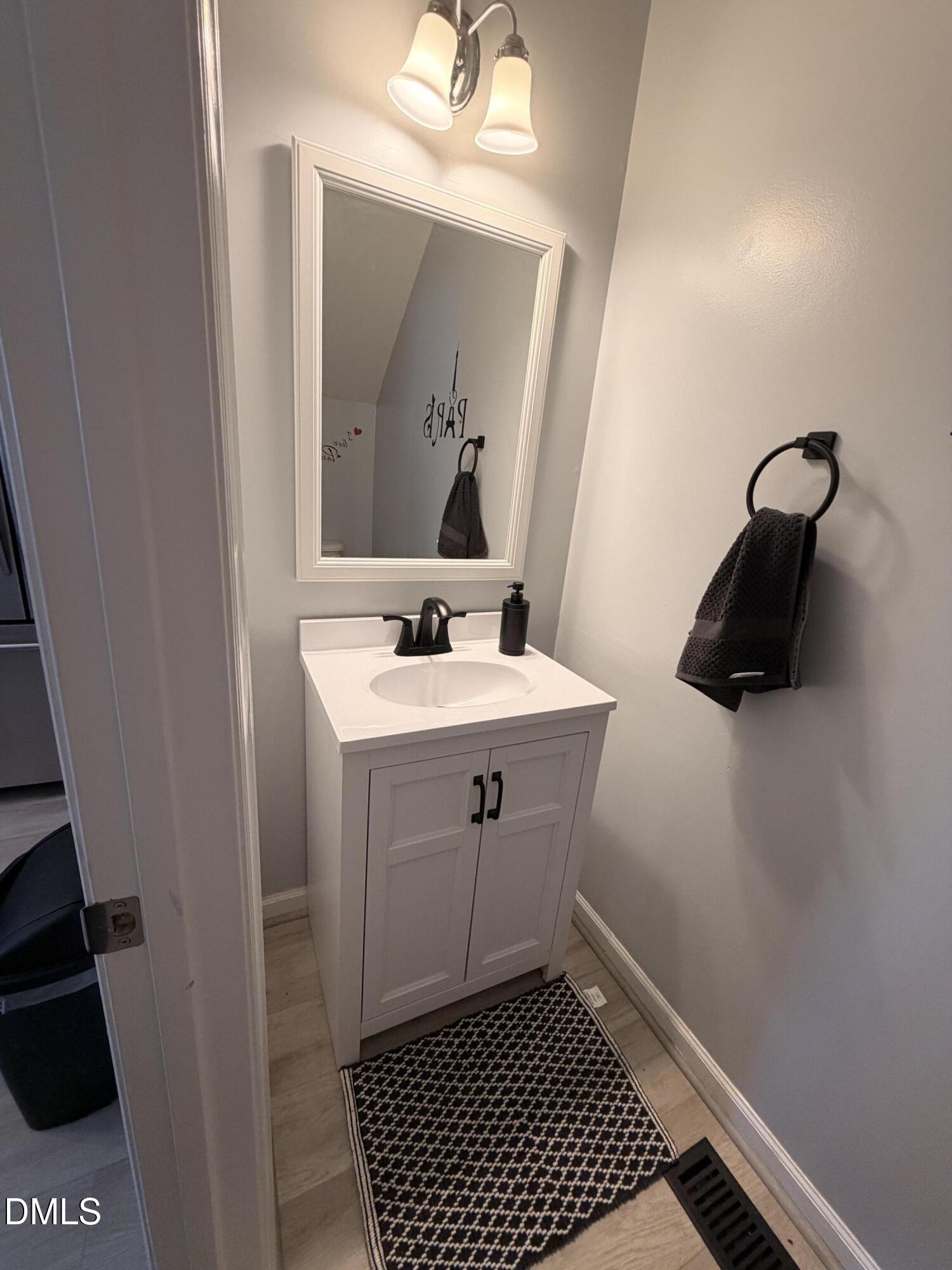 4249 Beacon Crest Way Property Photo 14
