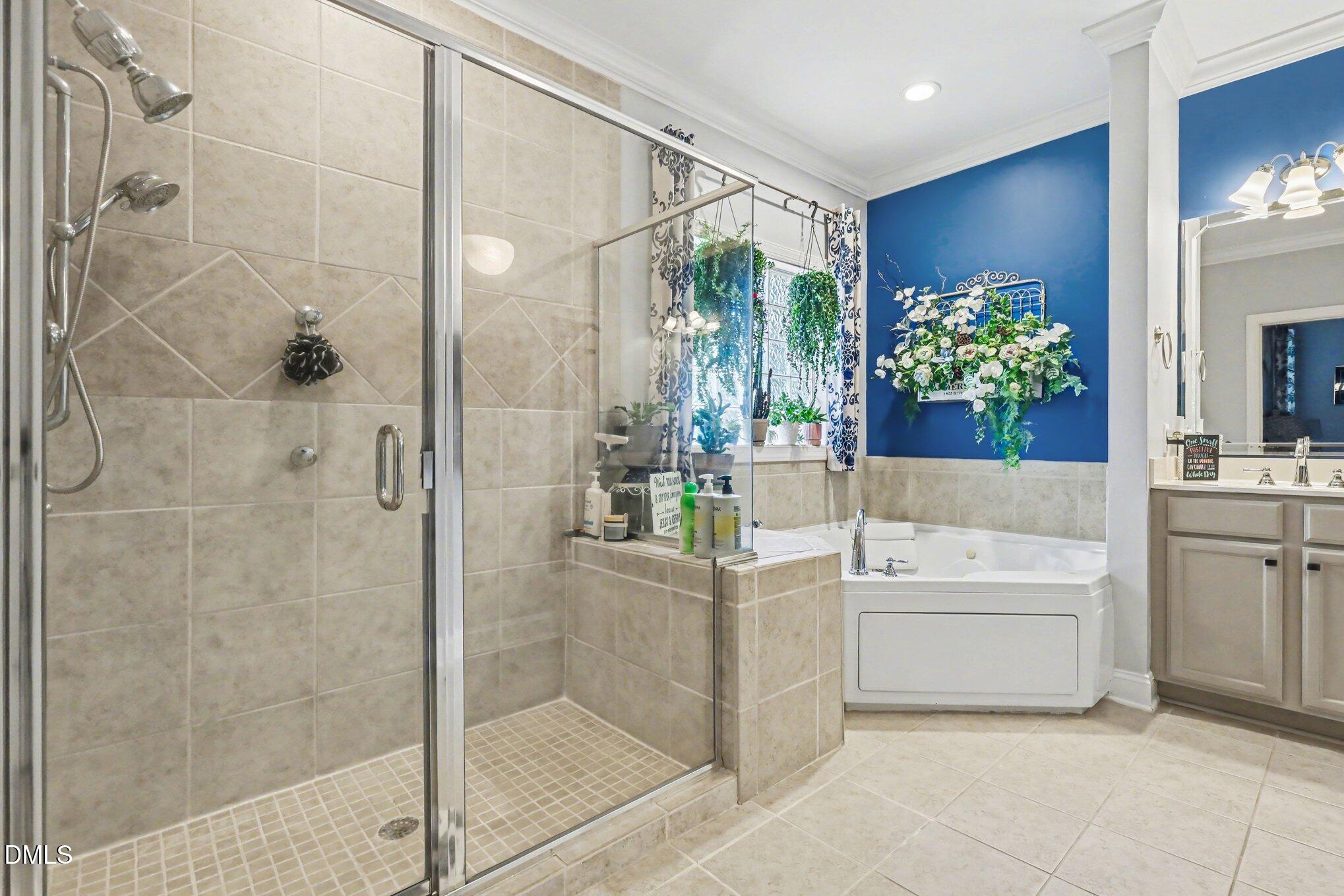1820 Jennifer Lane 204 Property Photo 15
