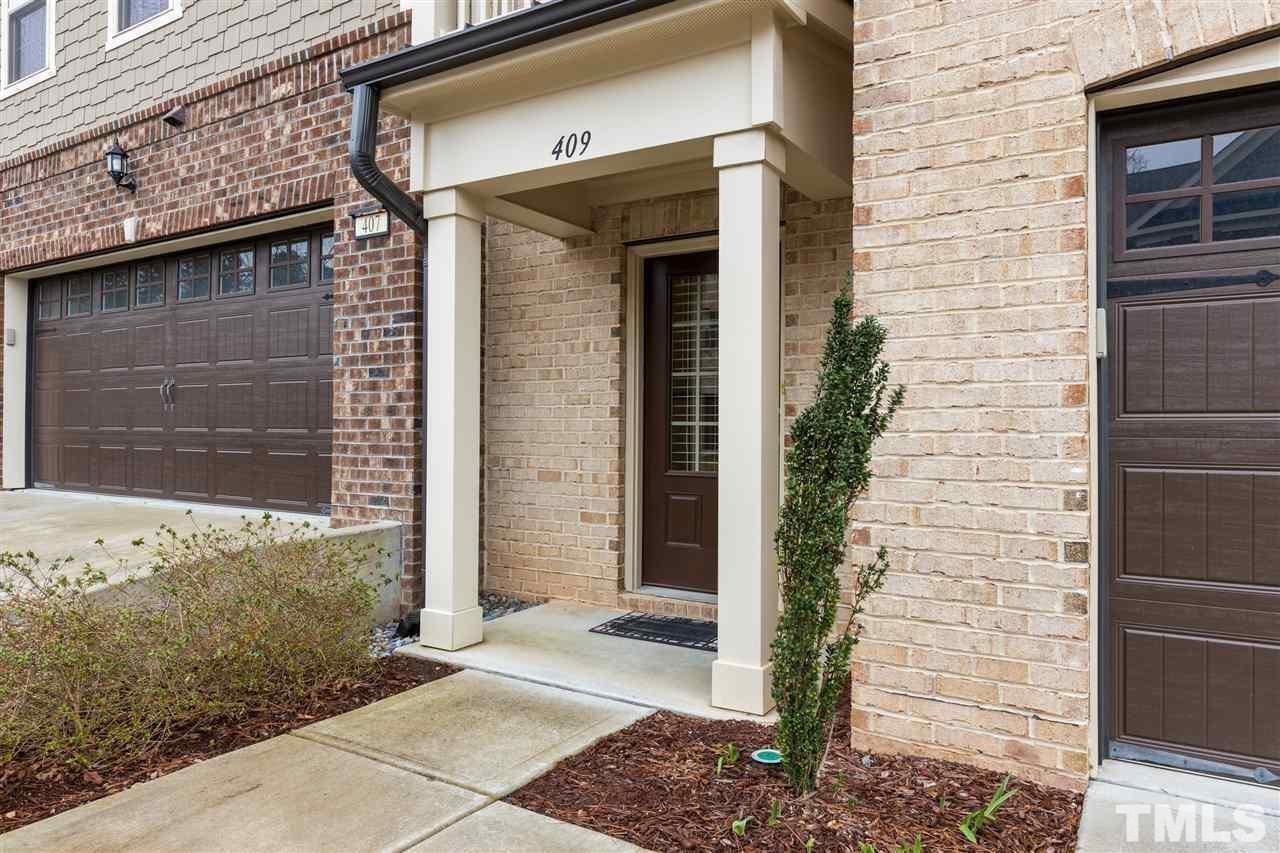 409 Daylin Drive Property Photo 2