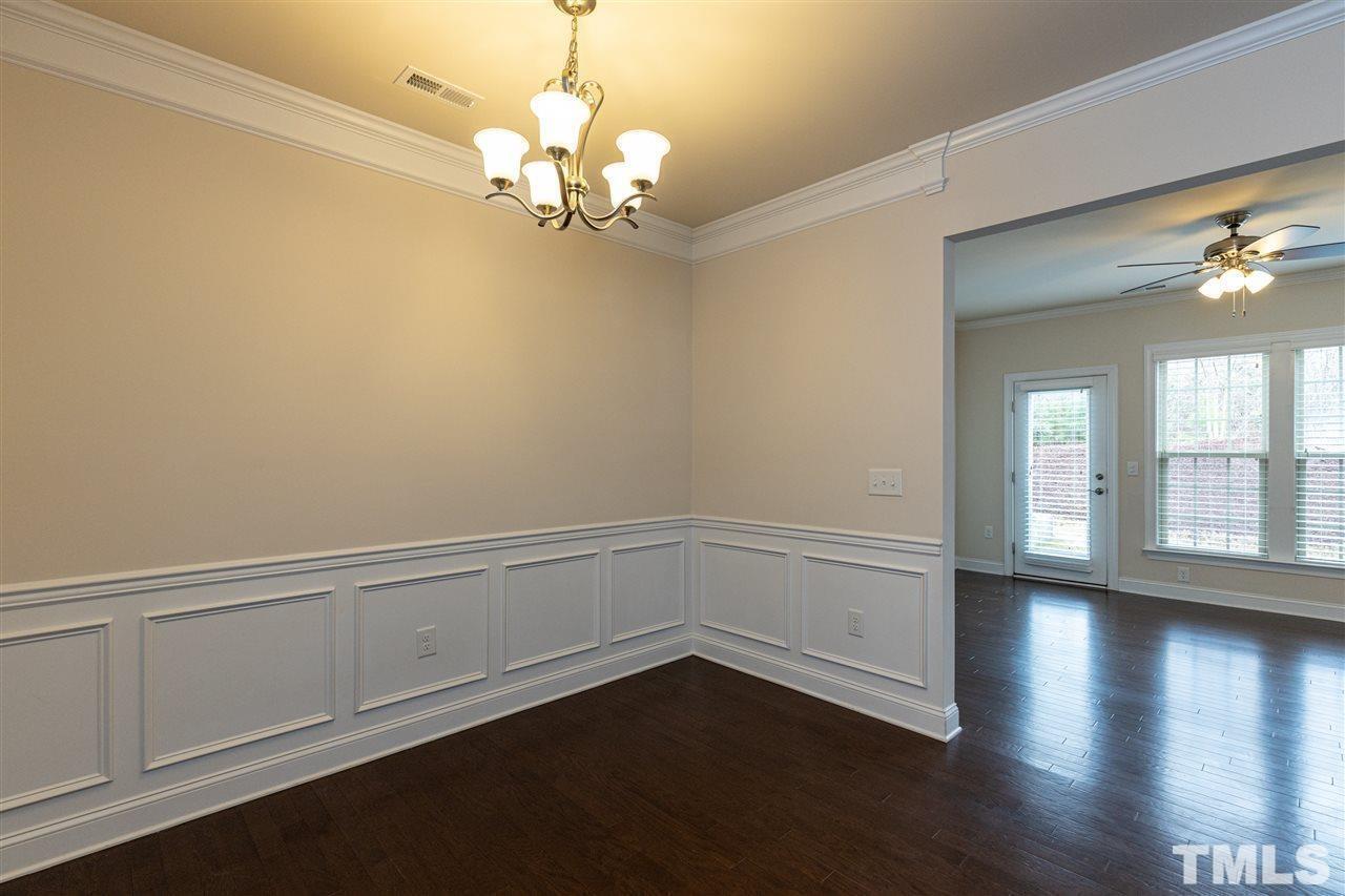409 Daylin Drive Property Photo 6