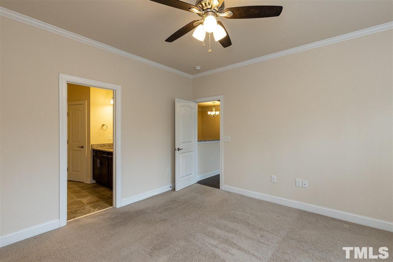 409 Daylin Drive Property Photo 11