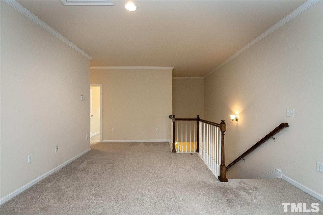 409 Daylin Drive Property Photo 14