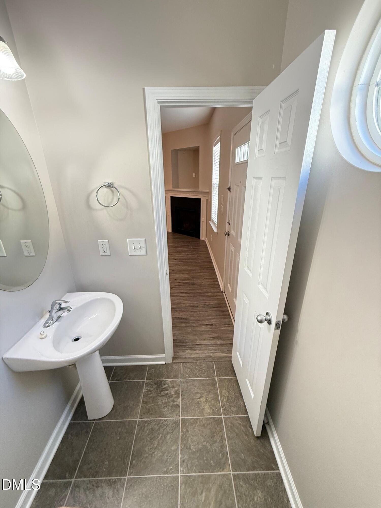 163 Deacon Ridge Street Property Photo 8