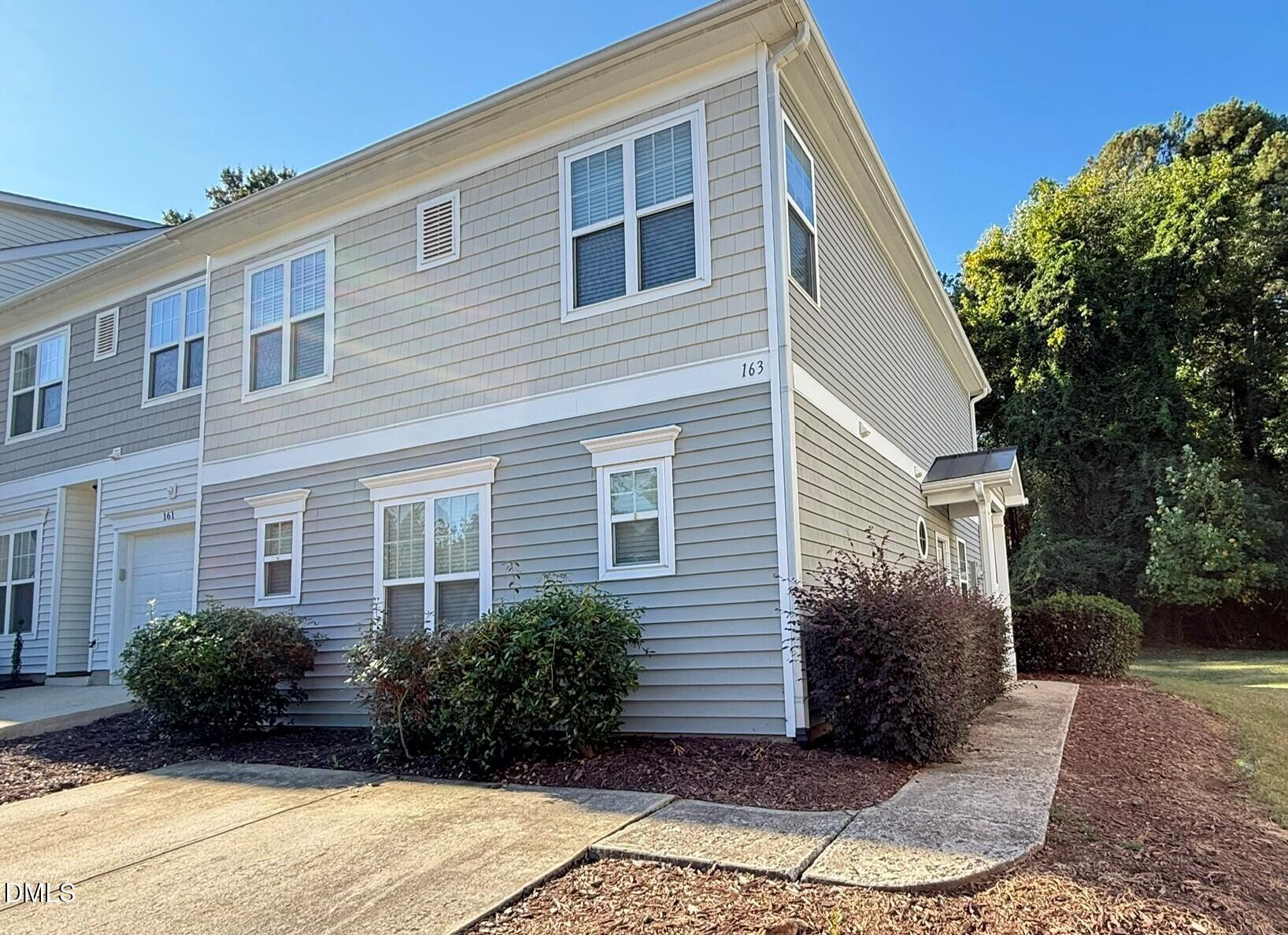 163 Deacon Ridge Street Property Photo 28