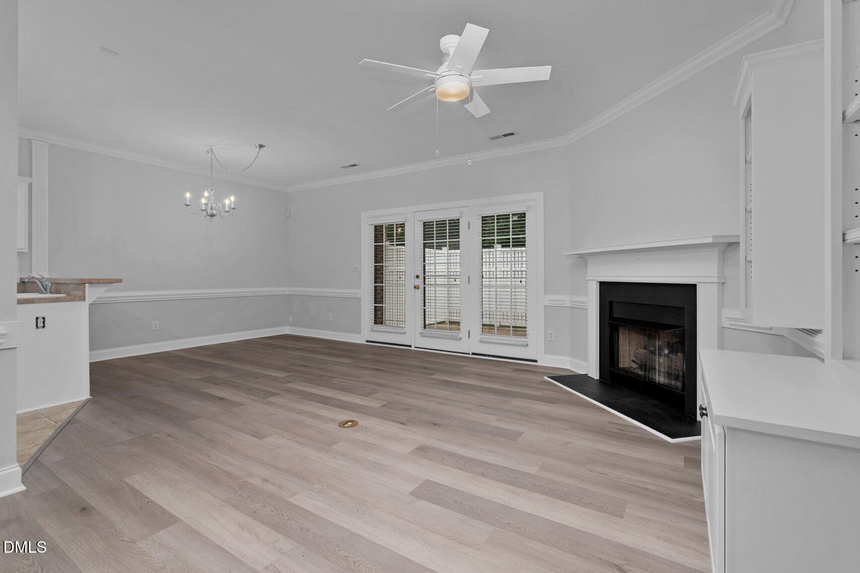 117 Irene Court Property Photo 6