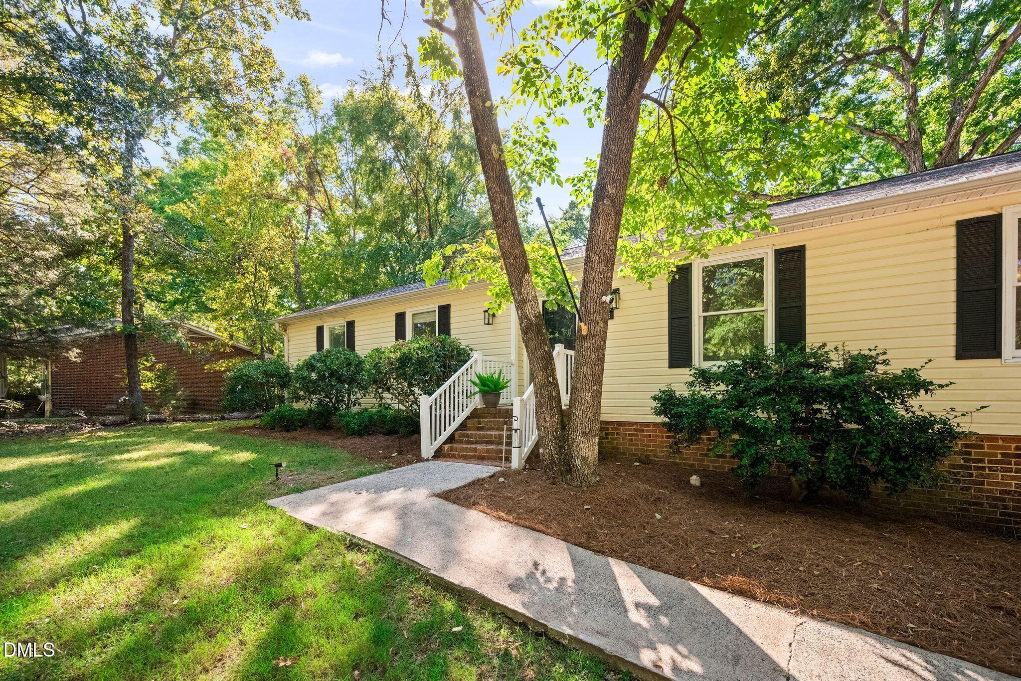 4415 Rhew Drive Property Photo 8