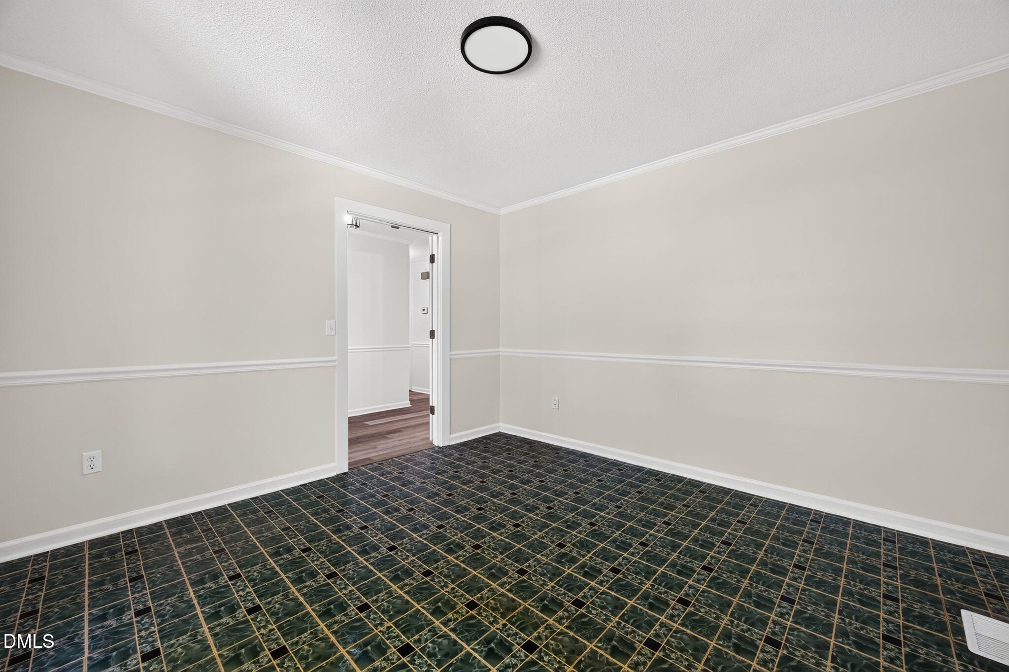4415 Rhew Drive Property Photo 15