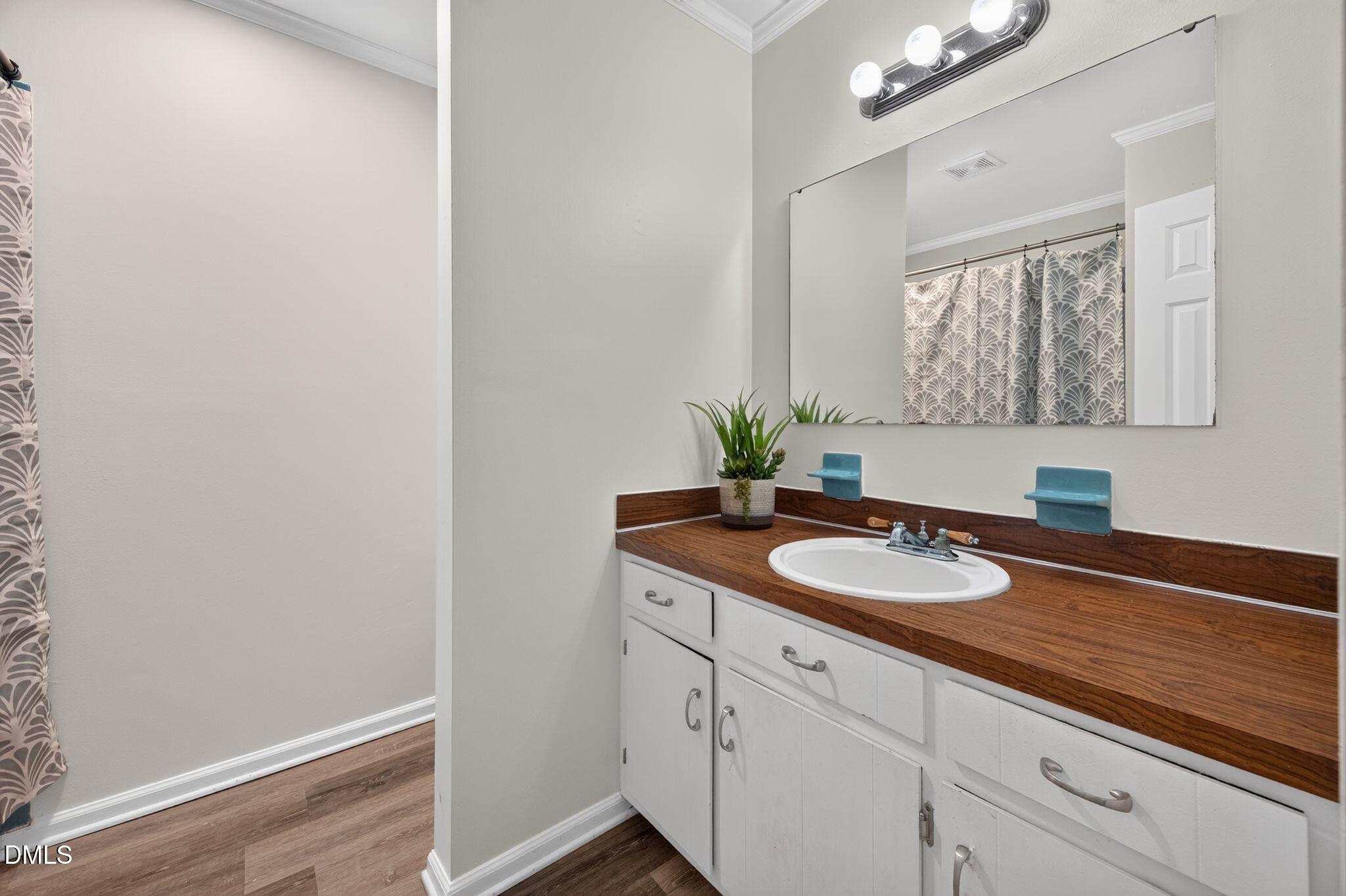 4415 Rhew Drive Property Photo 30