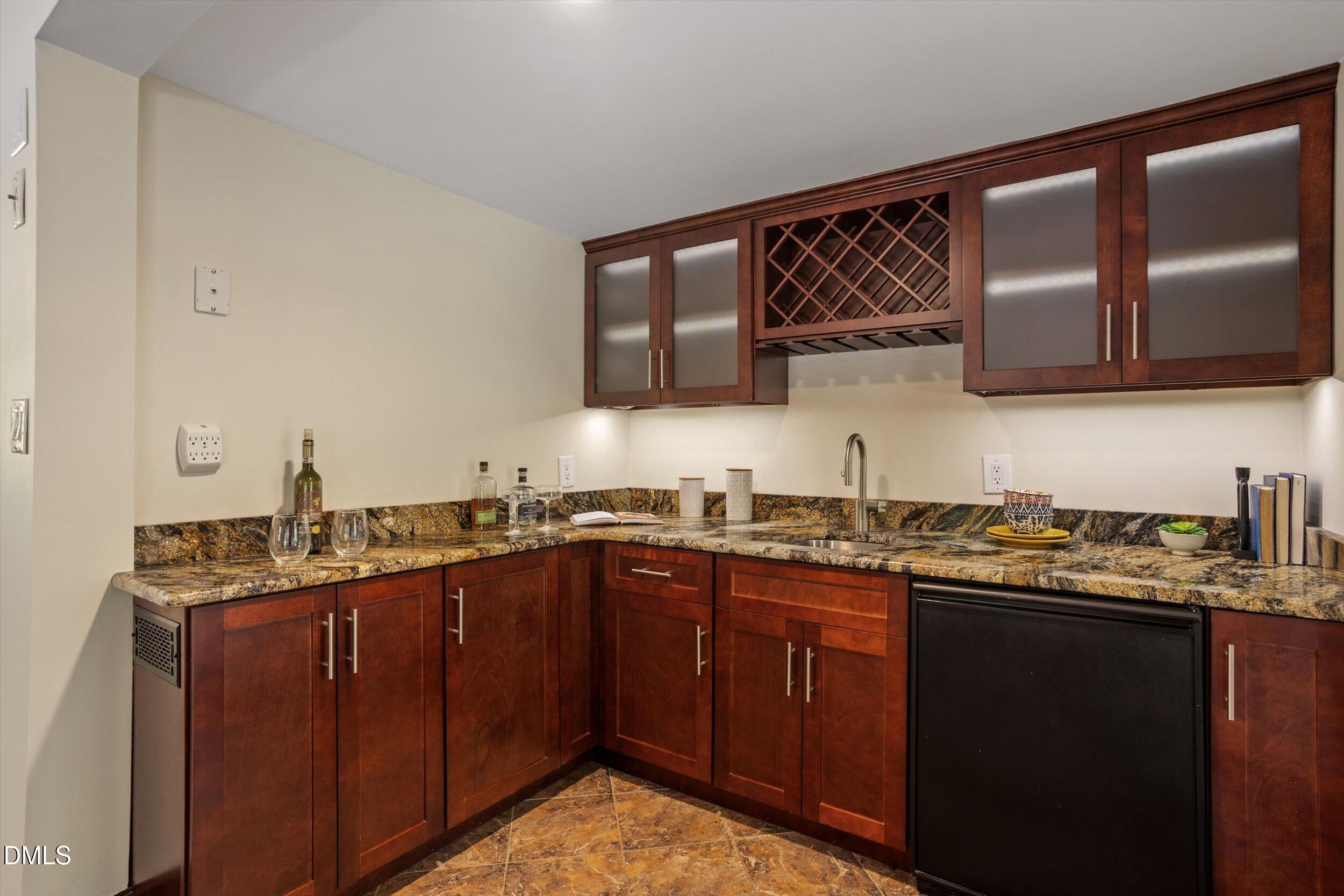8208 Hillside Drive Property Photo 31