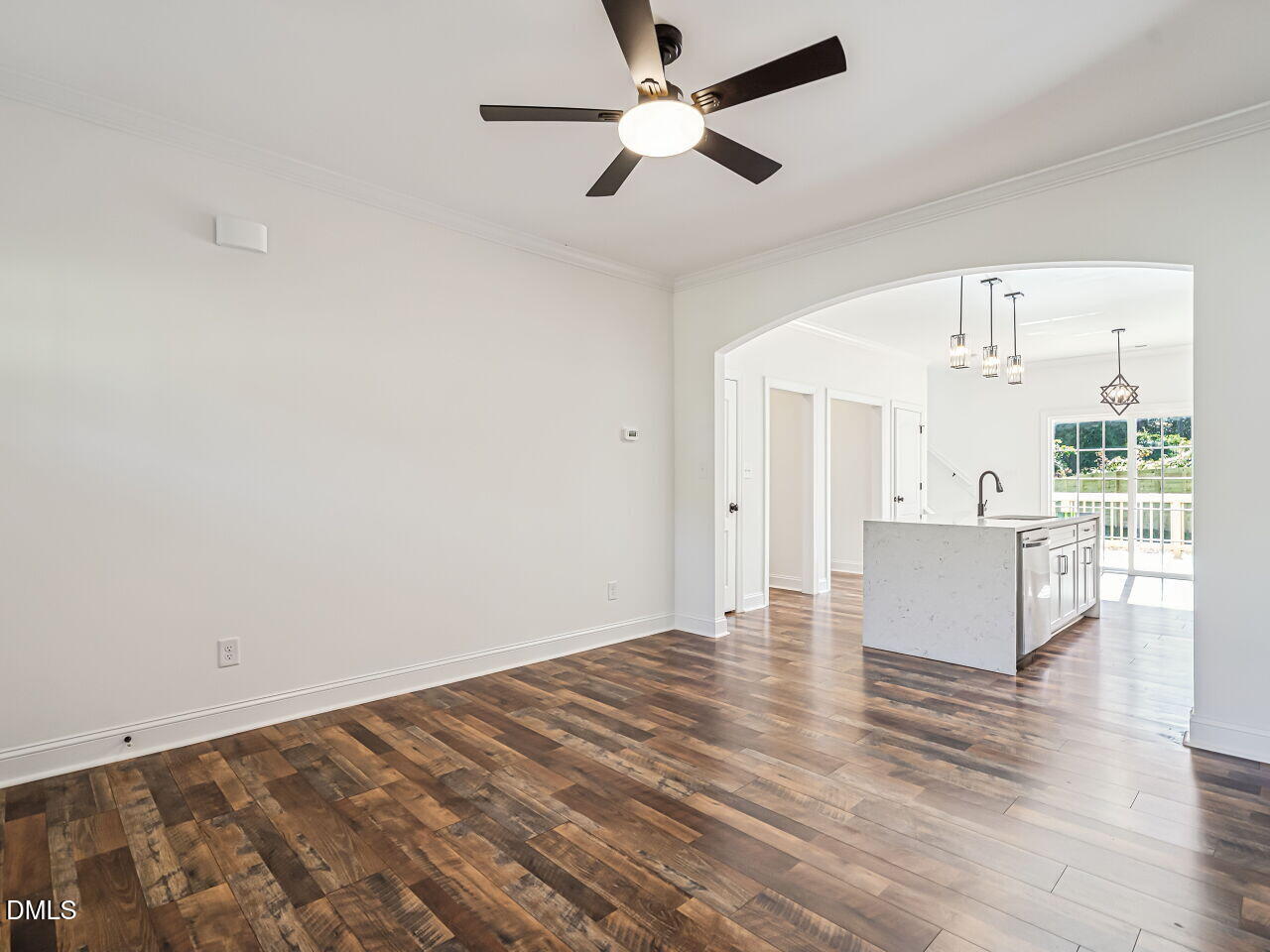391 S Stephens Street Property Photo 12