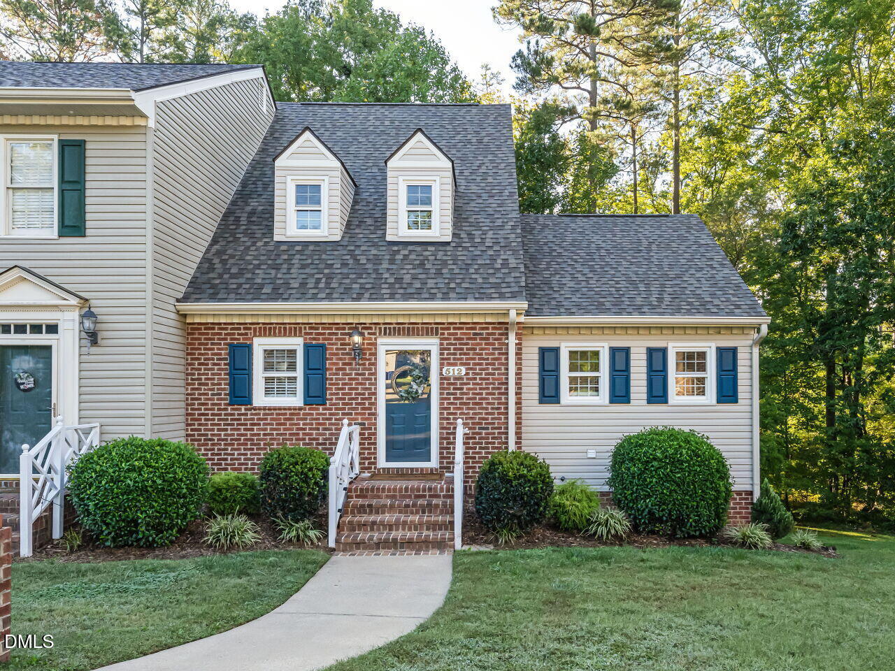 512 Olde Towne Drive Property Photo 1