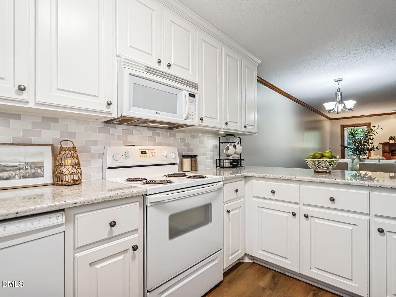 512 Olde Towne Drive Property Photo 13