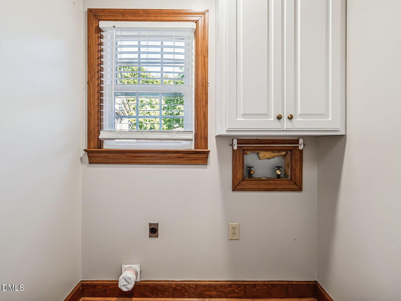 512 Olde Towne Drive Property Photo 18
