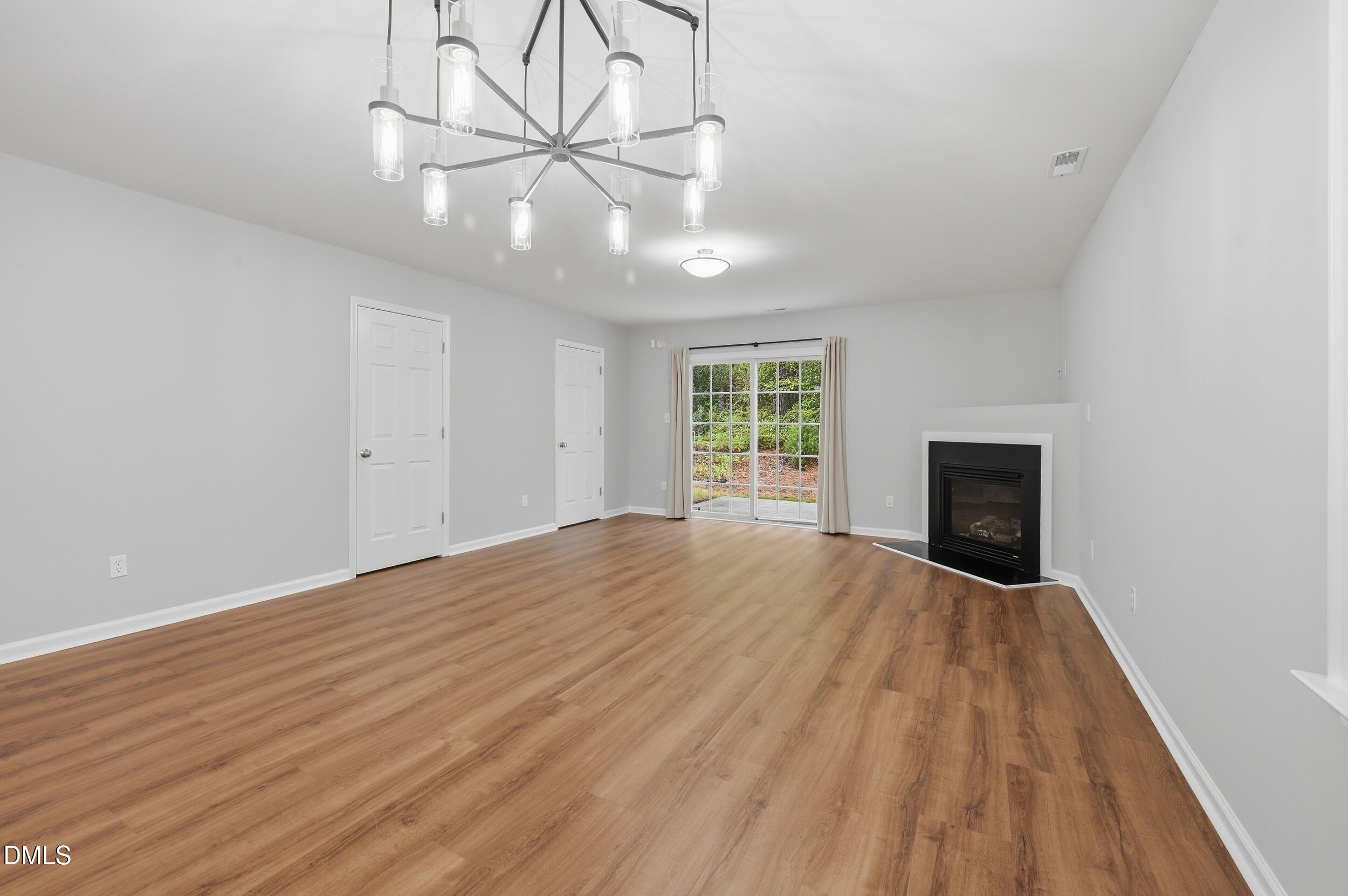 5221 Malik Drive Property Photo 10