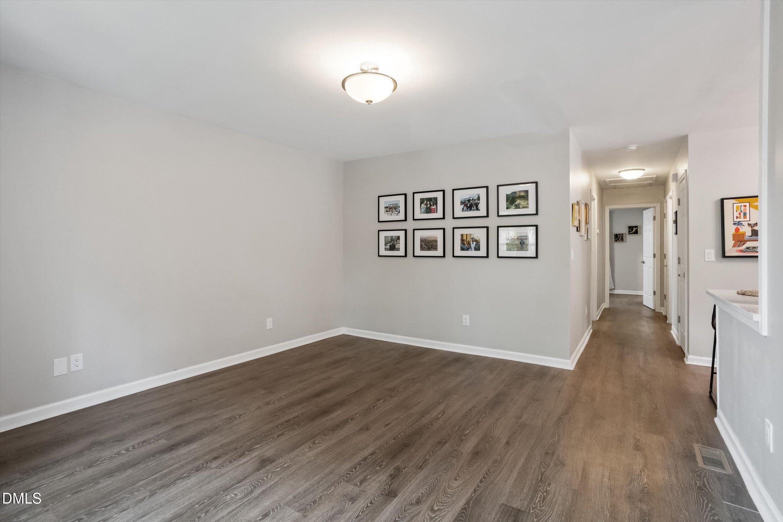 208 N State Street Property Photo 8
