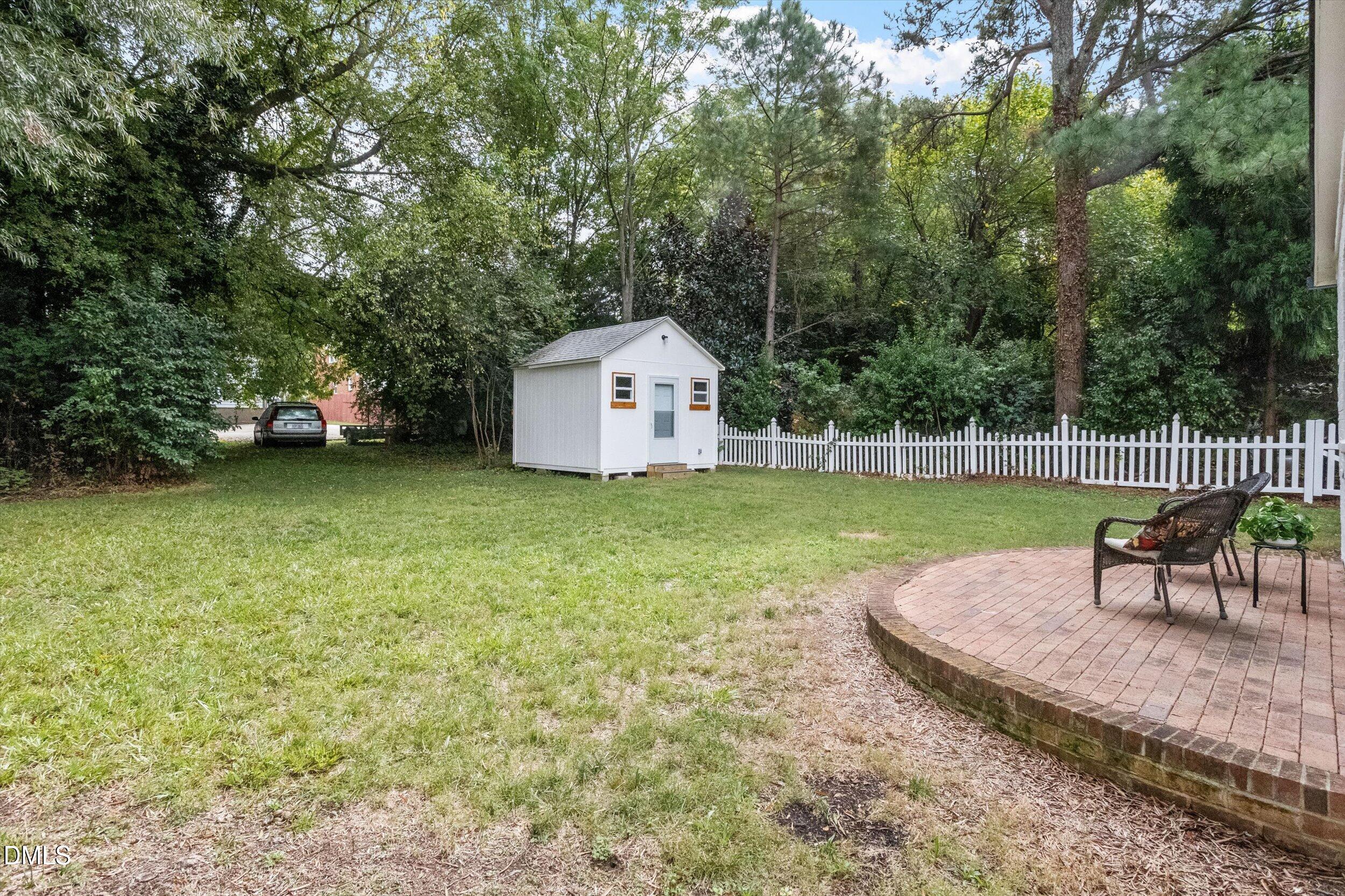 208 N State Street Property Photo 34
