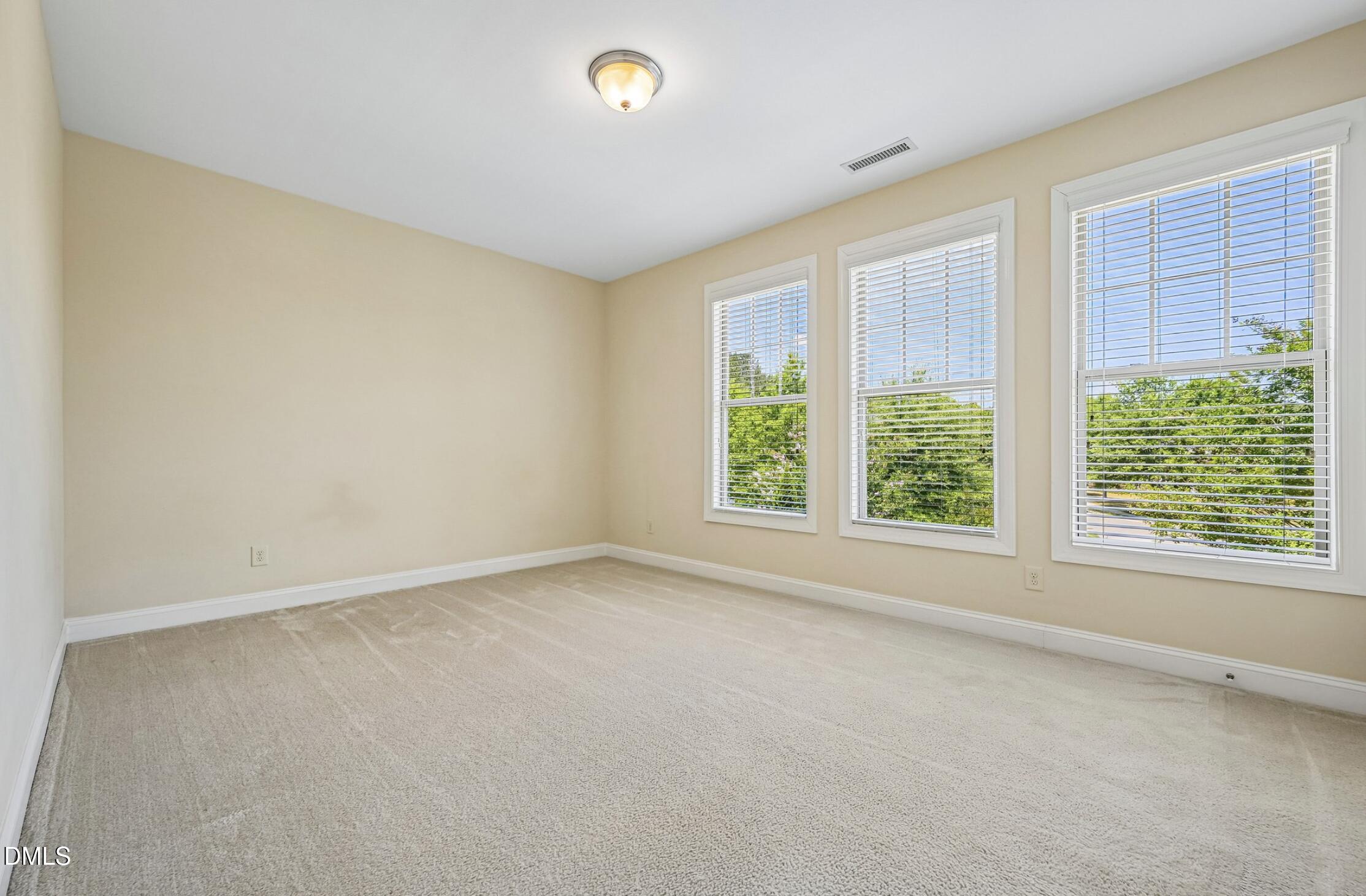 103 Avas Loop Property Photo 16