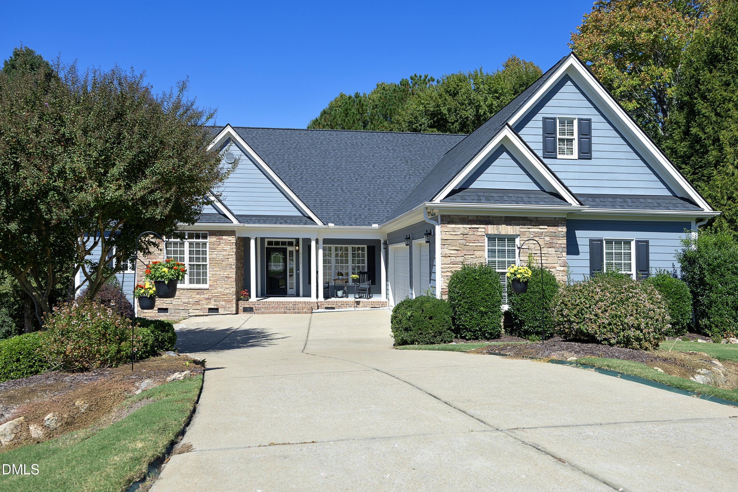5117 Tera Springs Drive Property Photo 1
