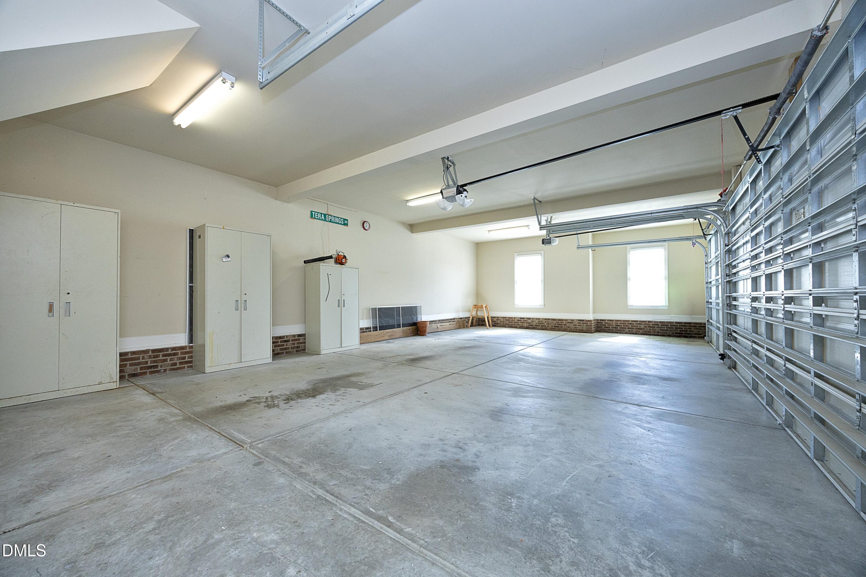 5117 Tera Springs Drive Property Photo 33