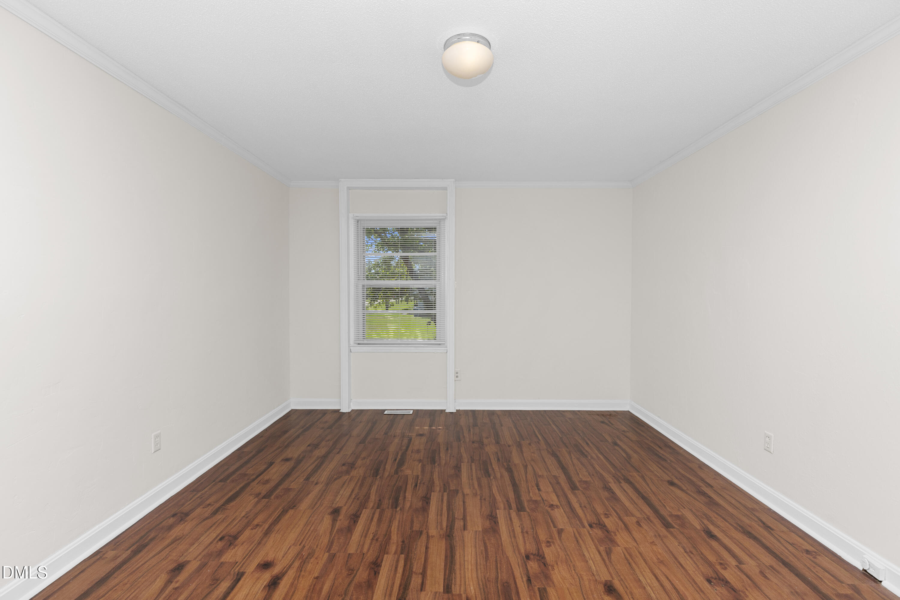 700 E Harnett Street Property Photo 18