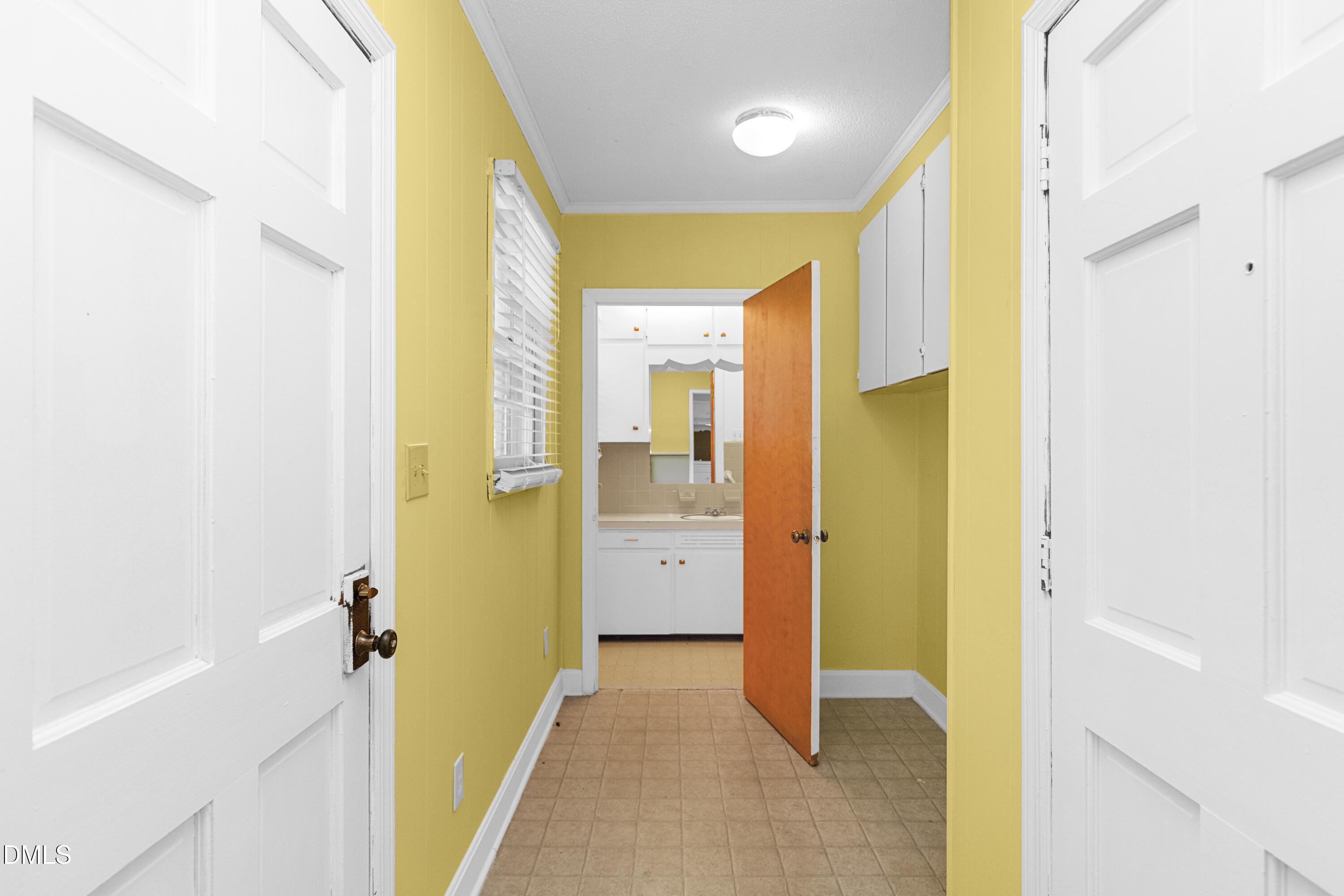 700 E Harnett Street Property Photo 26