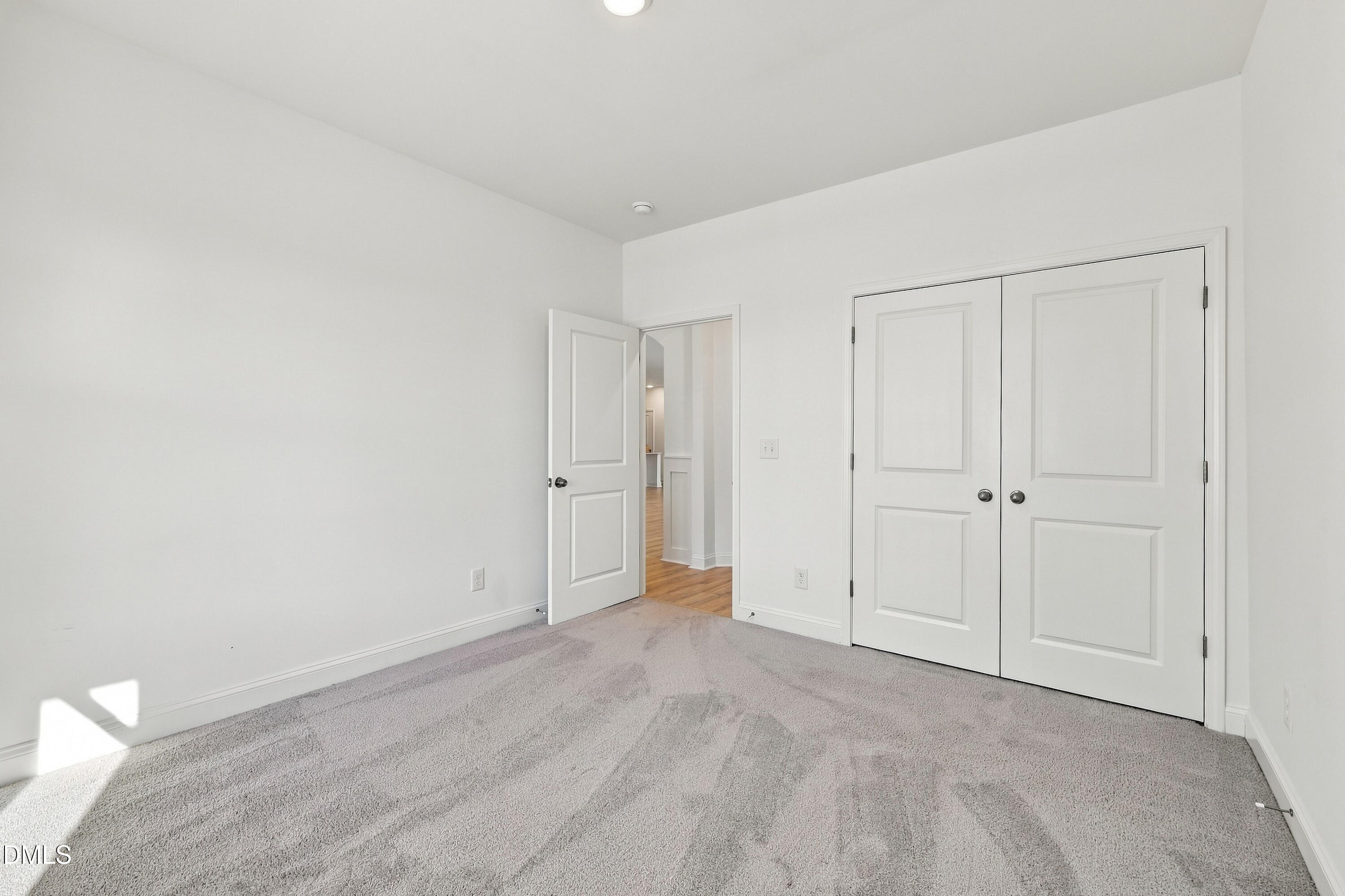 1720 Pinecliff Court Property Photo 12