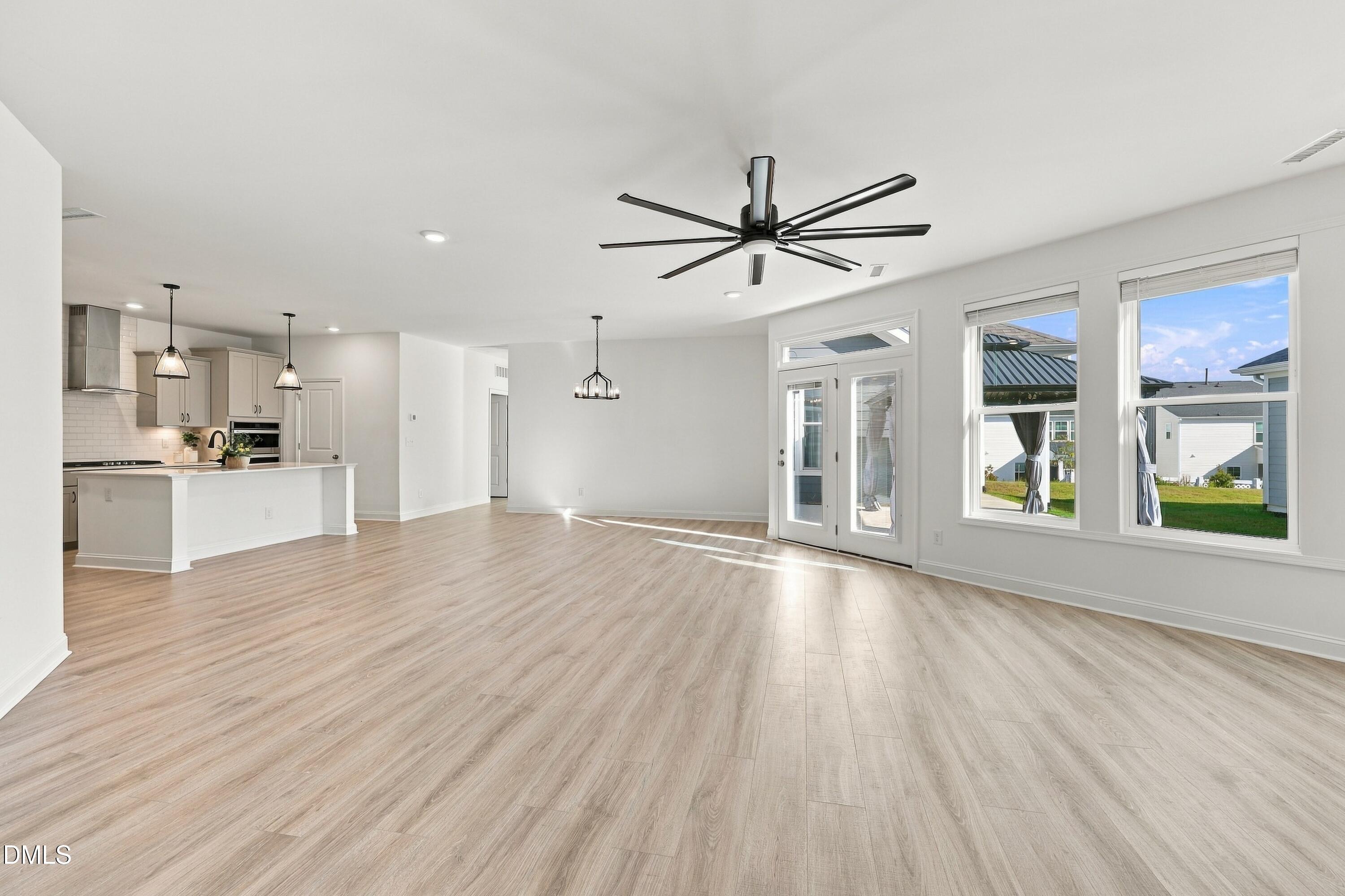 1720 Pinecliff Court Property Photo 15