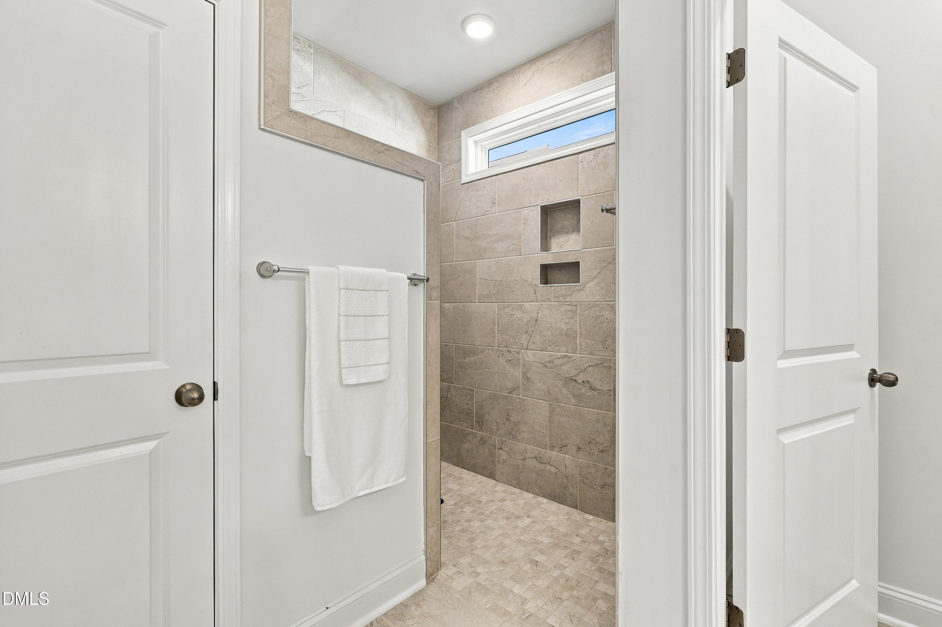 1720 Pinecliff Court Property Photo 33