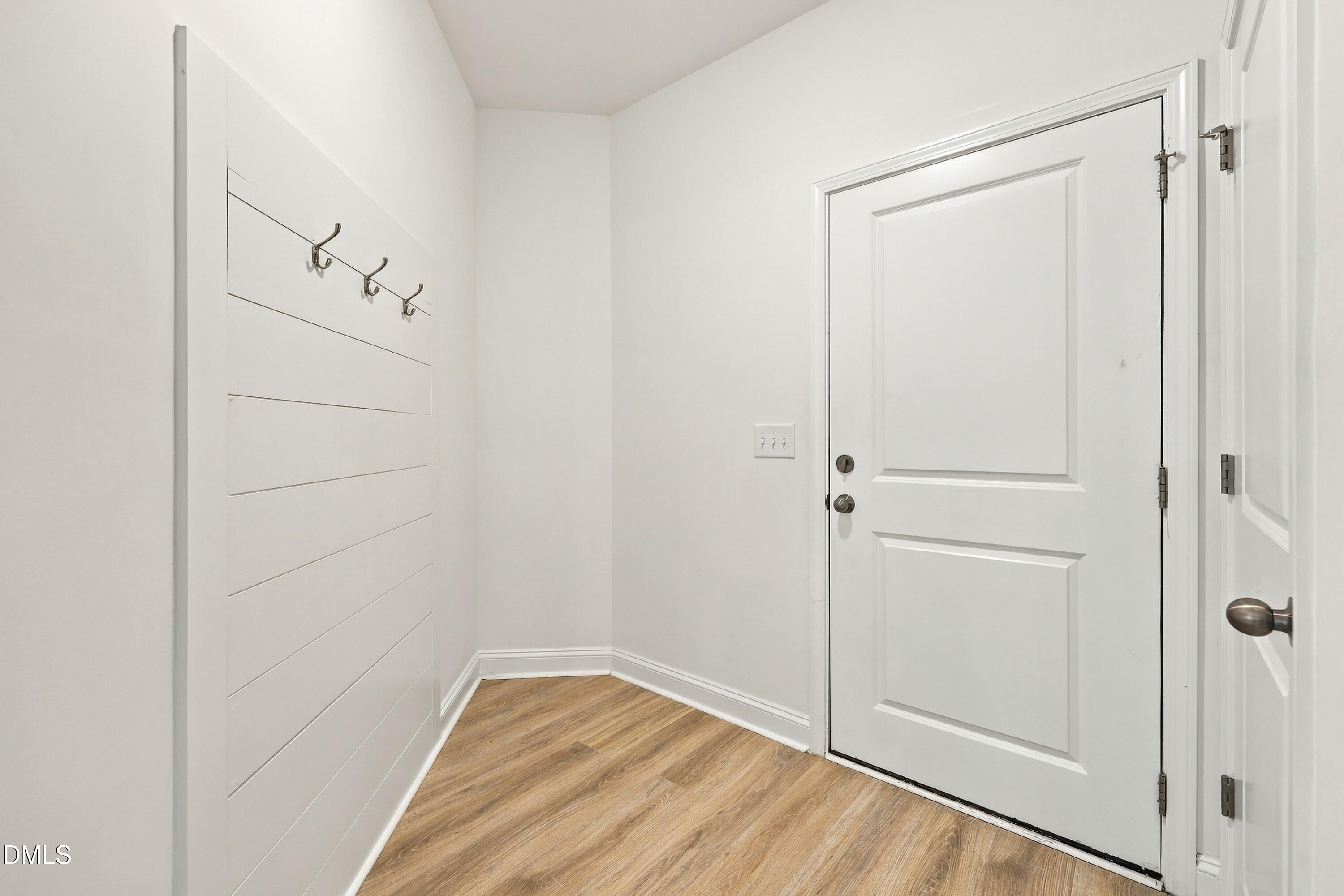 1720 Pinecliff Court Property Photo 35