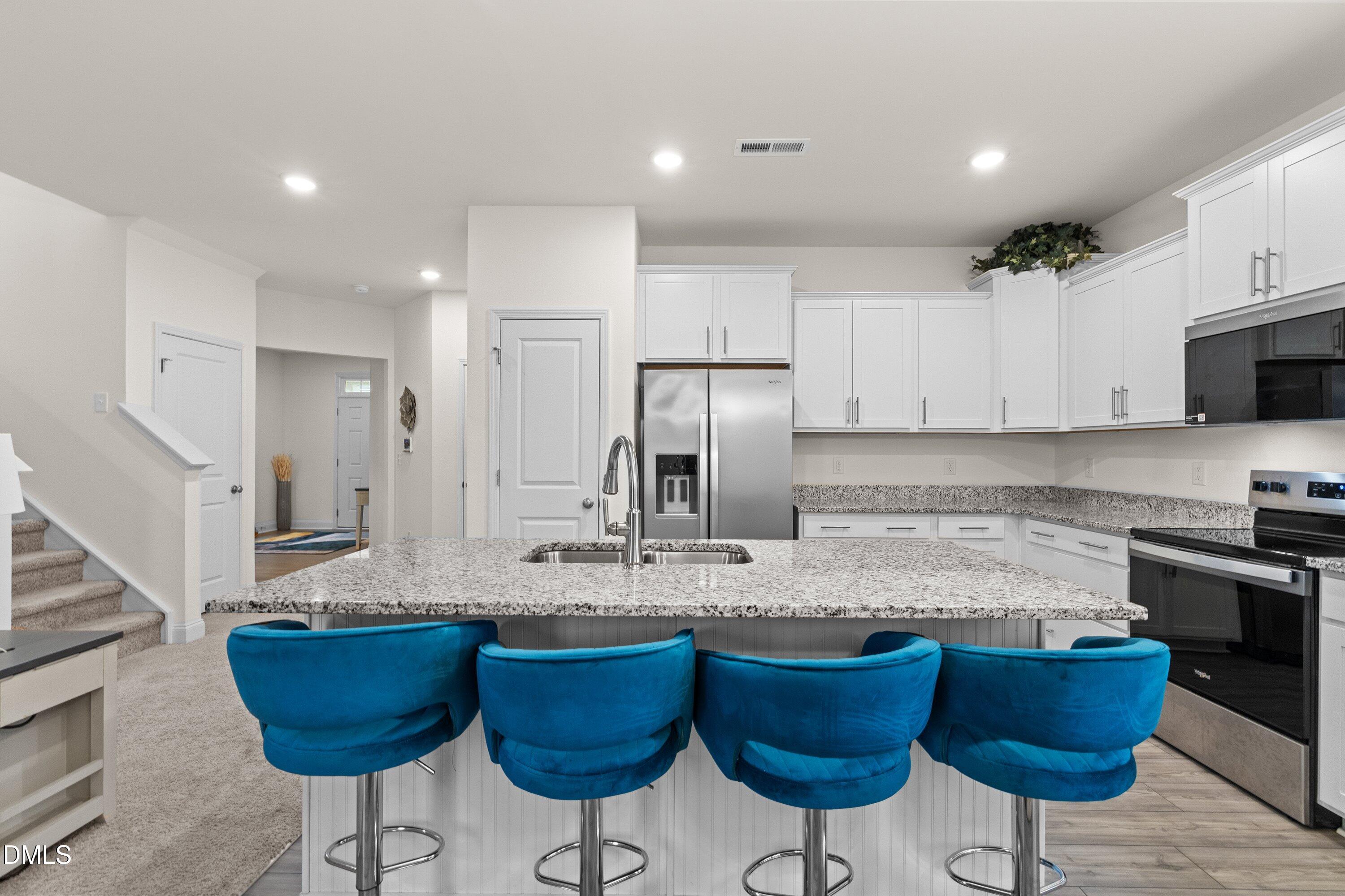 984 Channel Drop Lp Property Photo 10