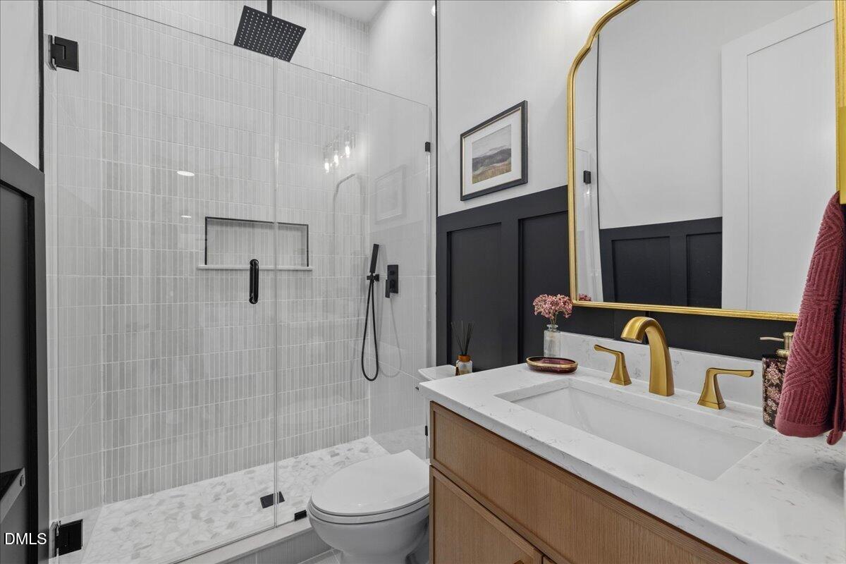 1512 E Jones Street Property Photo 17