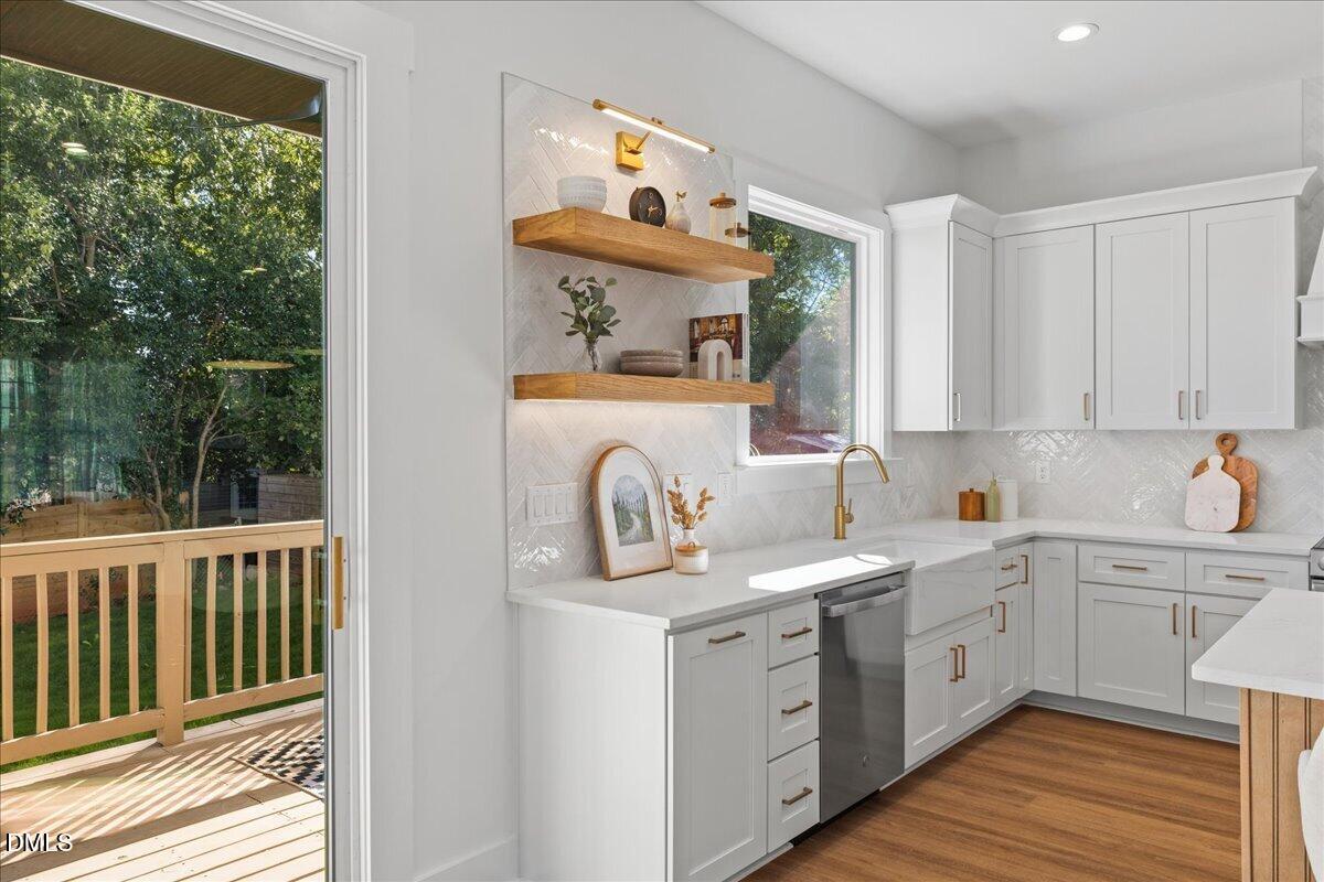 1512 E Jones Street Property Photo 23