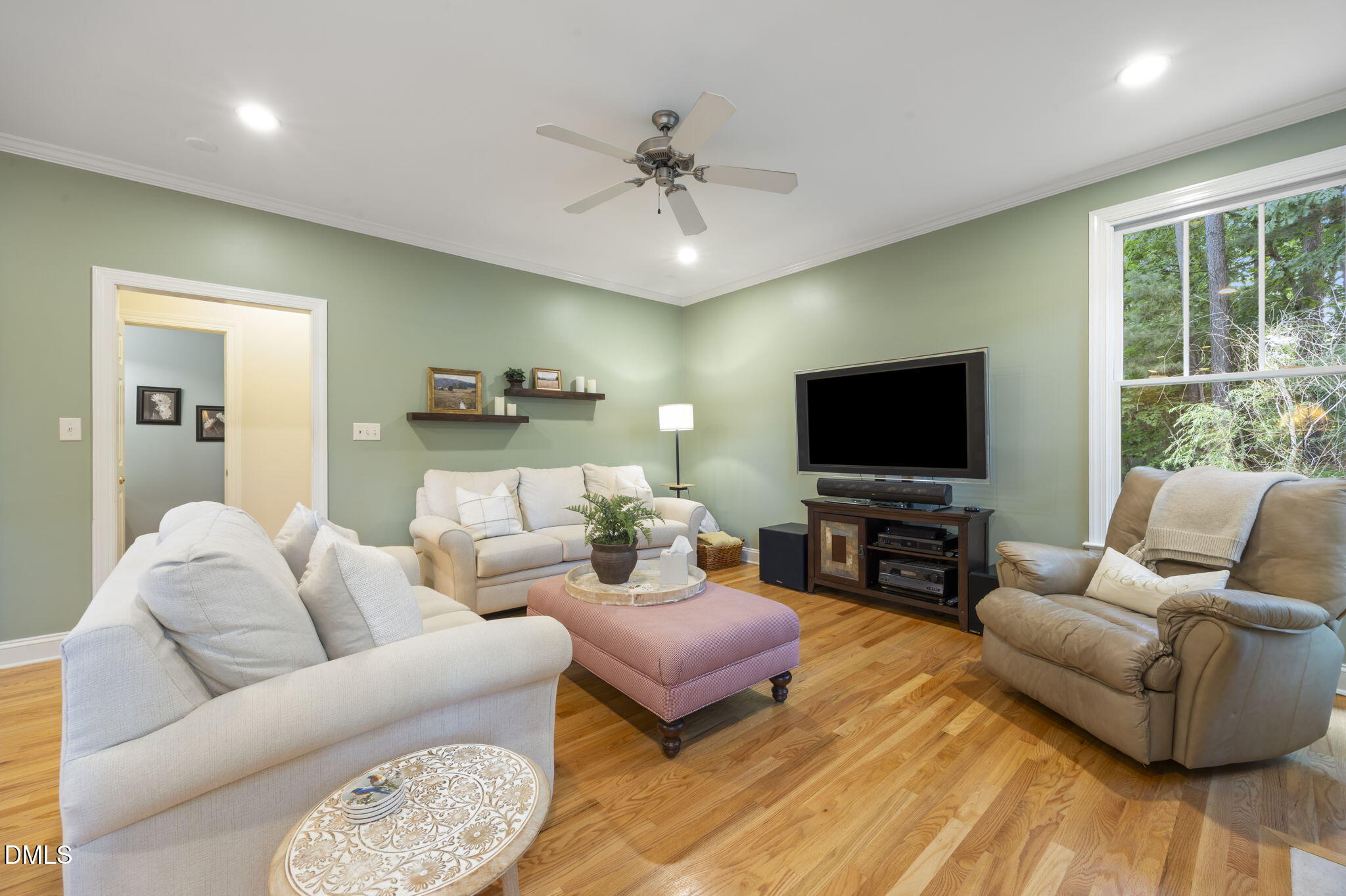 109 Menteith Court Property Photo 17