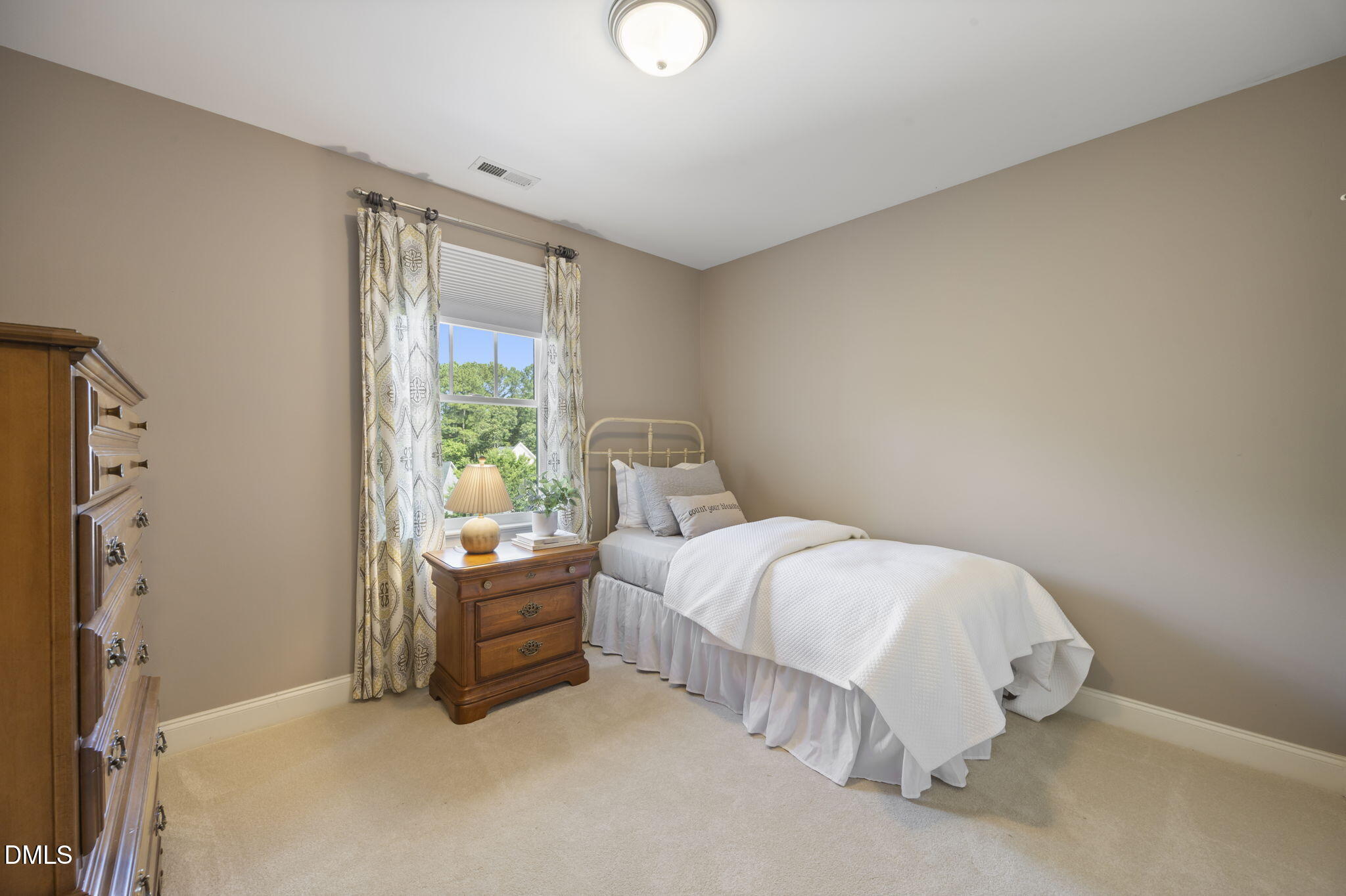 109 Menteith Court Property Photo 30