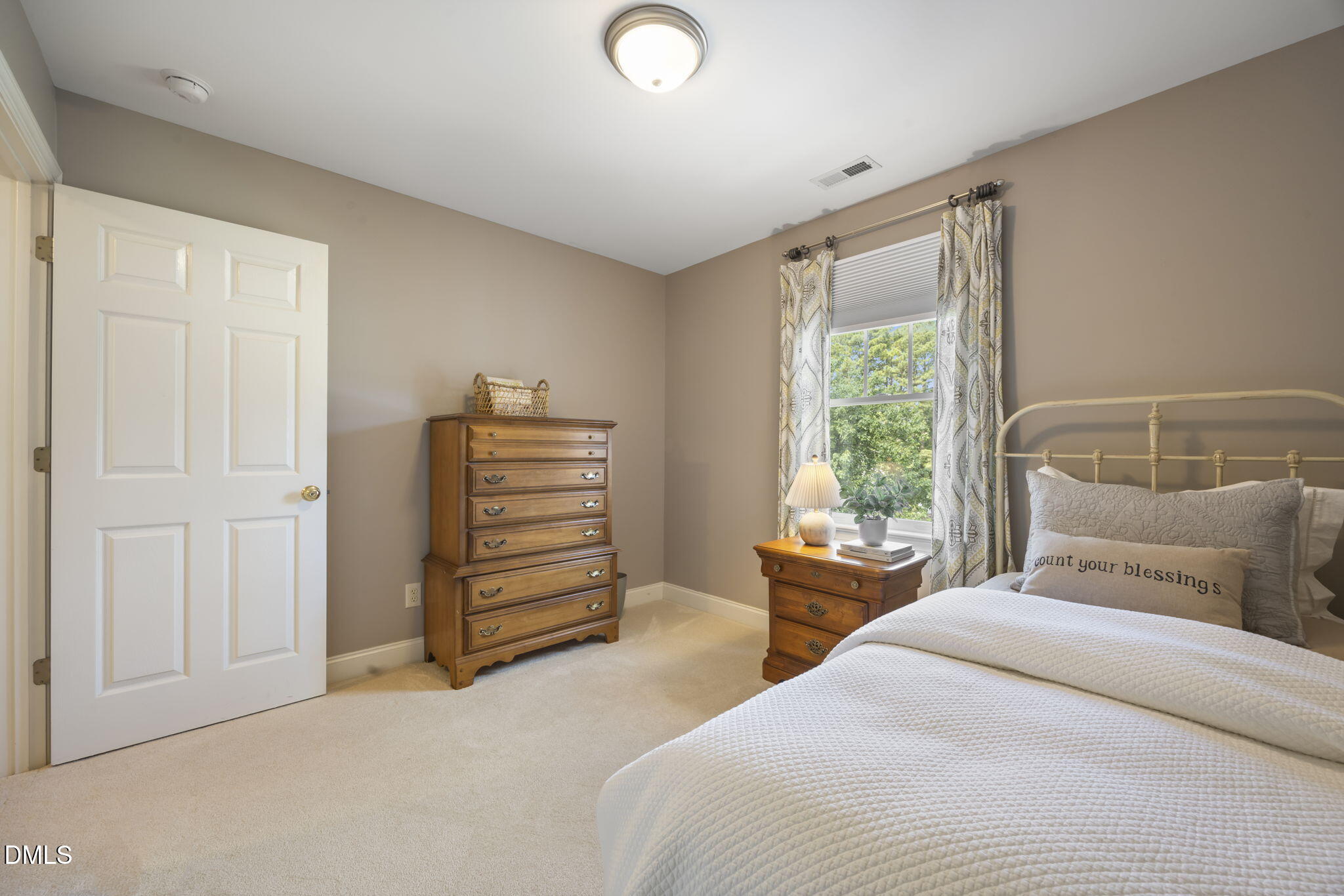 109 Menteith Court Property Photo 31