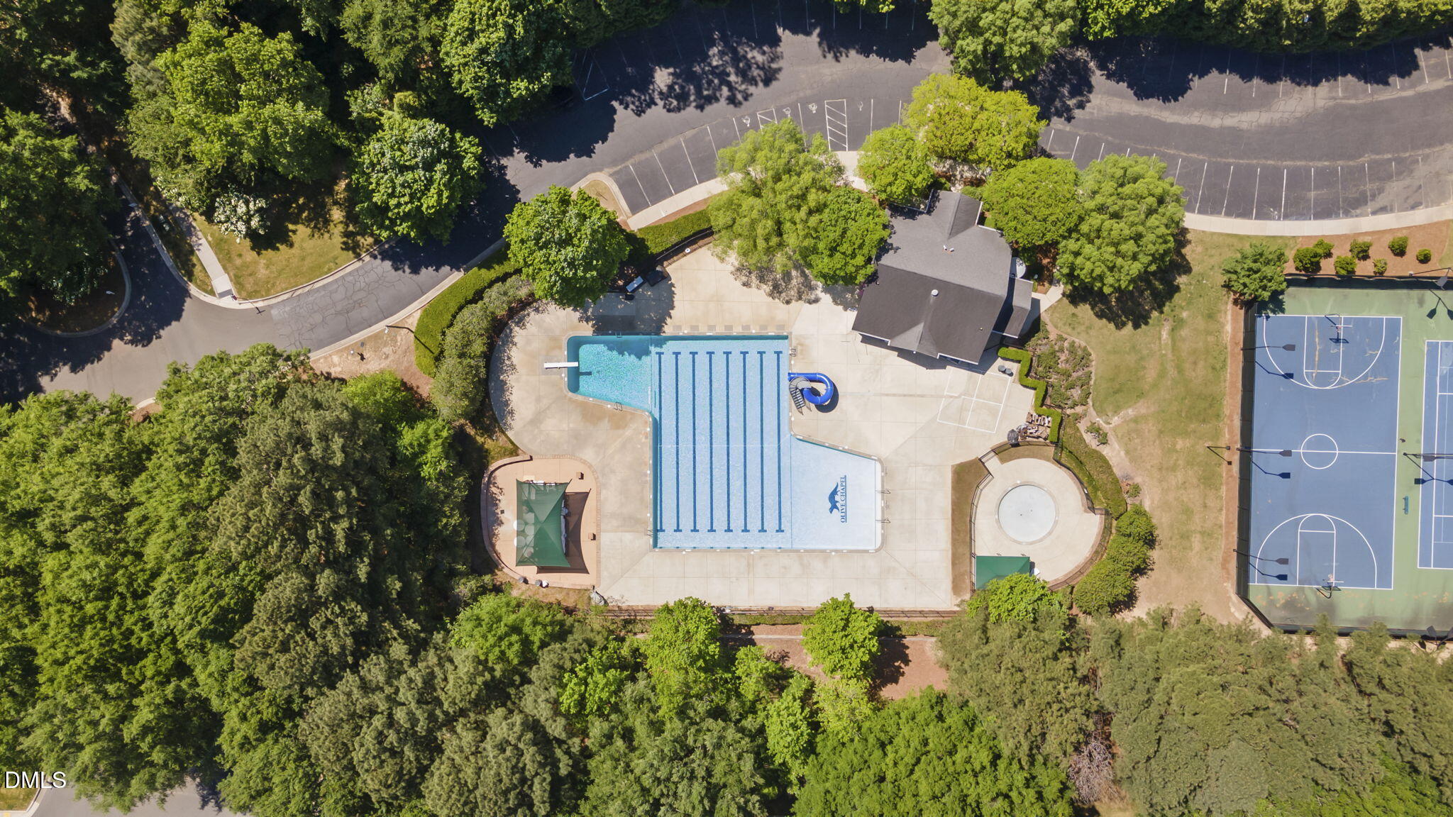 109 Menteith Court Property Photo 48