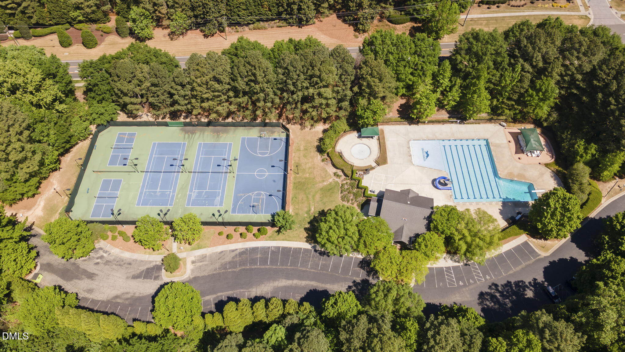 109 Menteith Court Property Photo 49