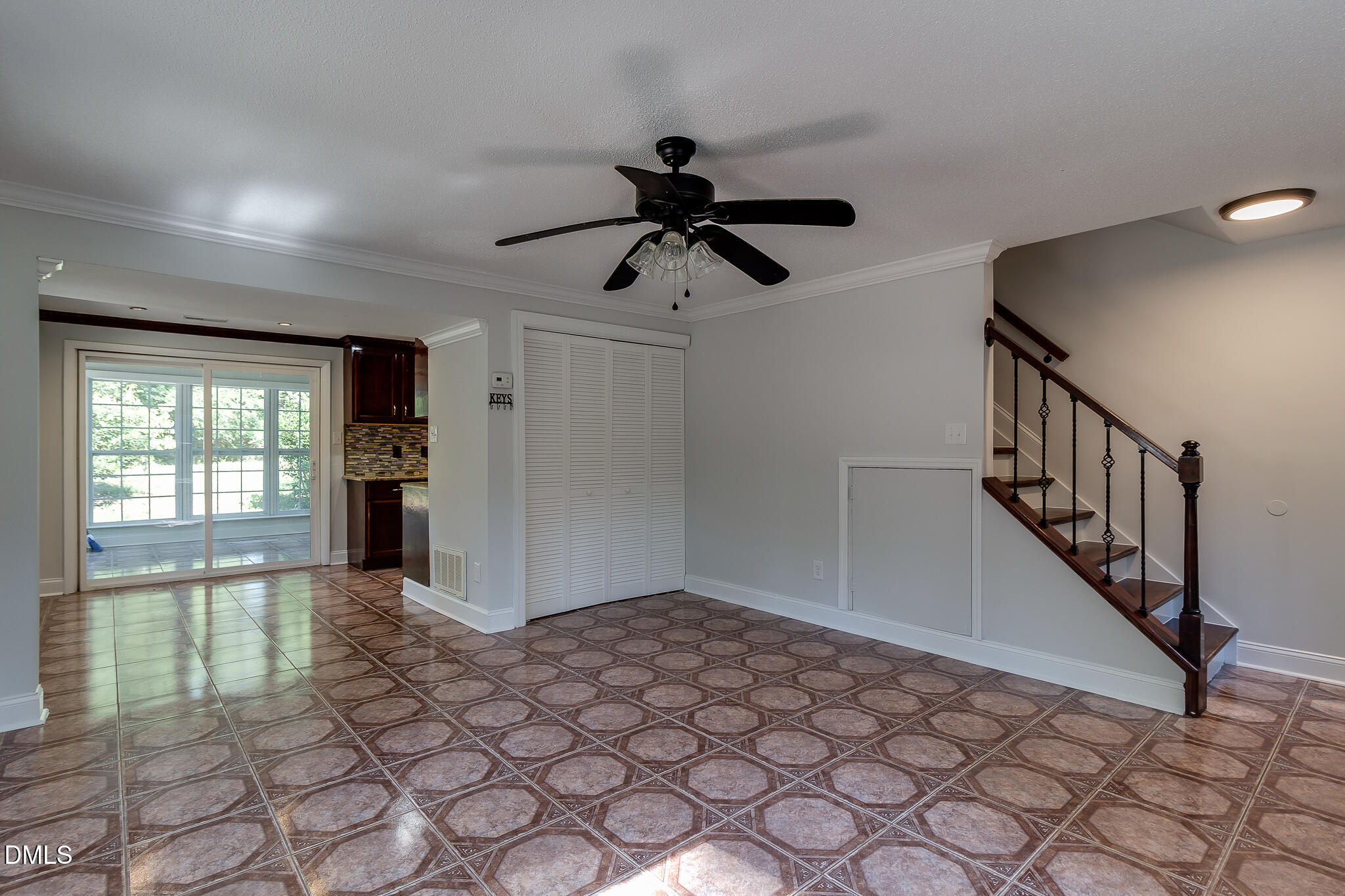 7444 Berkshire Downs Drive Property Photo 4