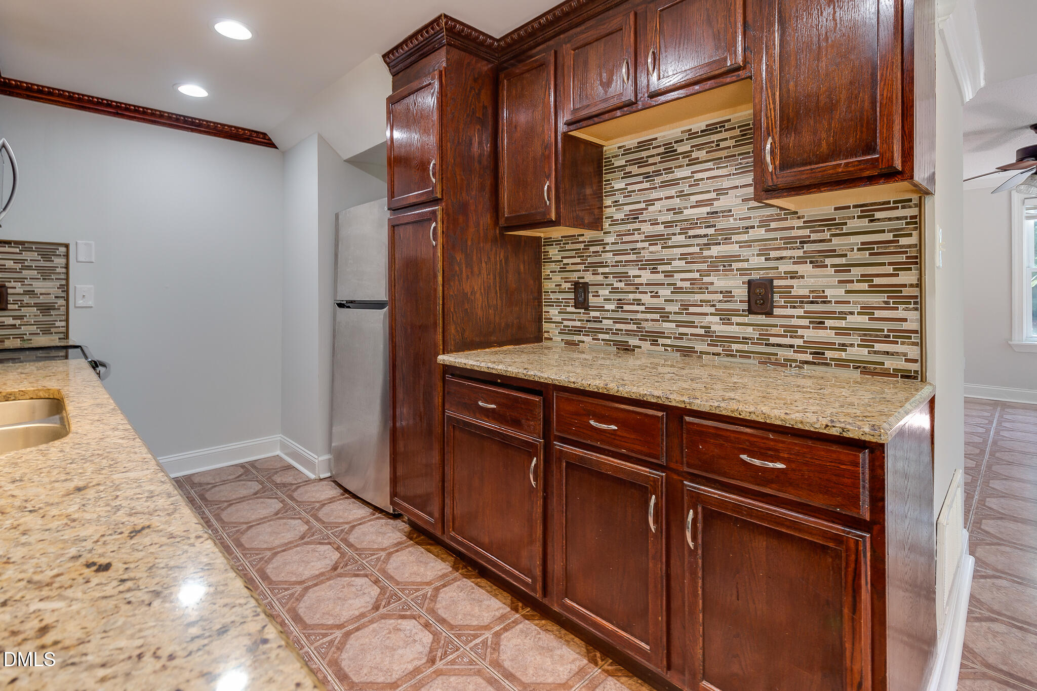 7444 Berkshire Downs Drive Property Photo 10