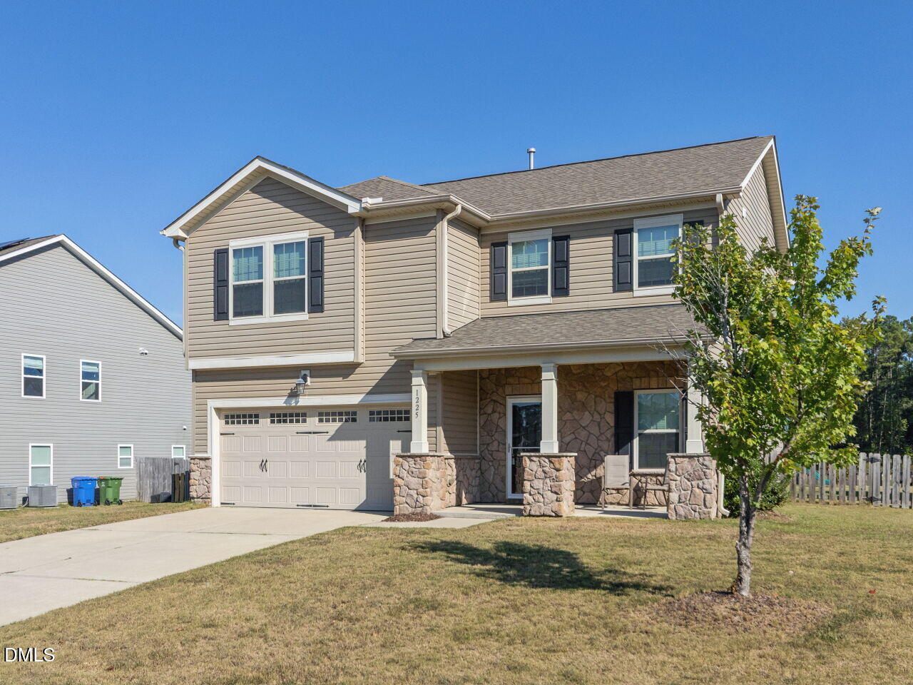 1225 Chimney Ridge Drive Property Photo 1