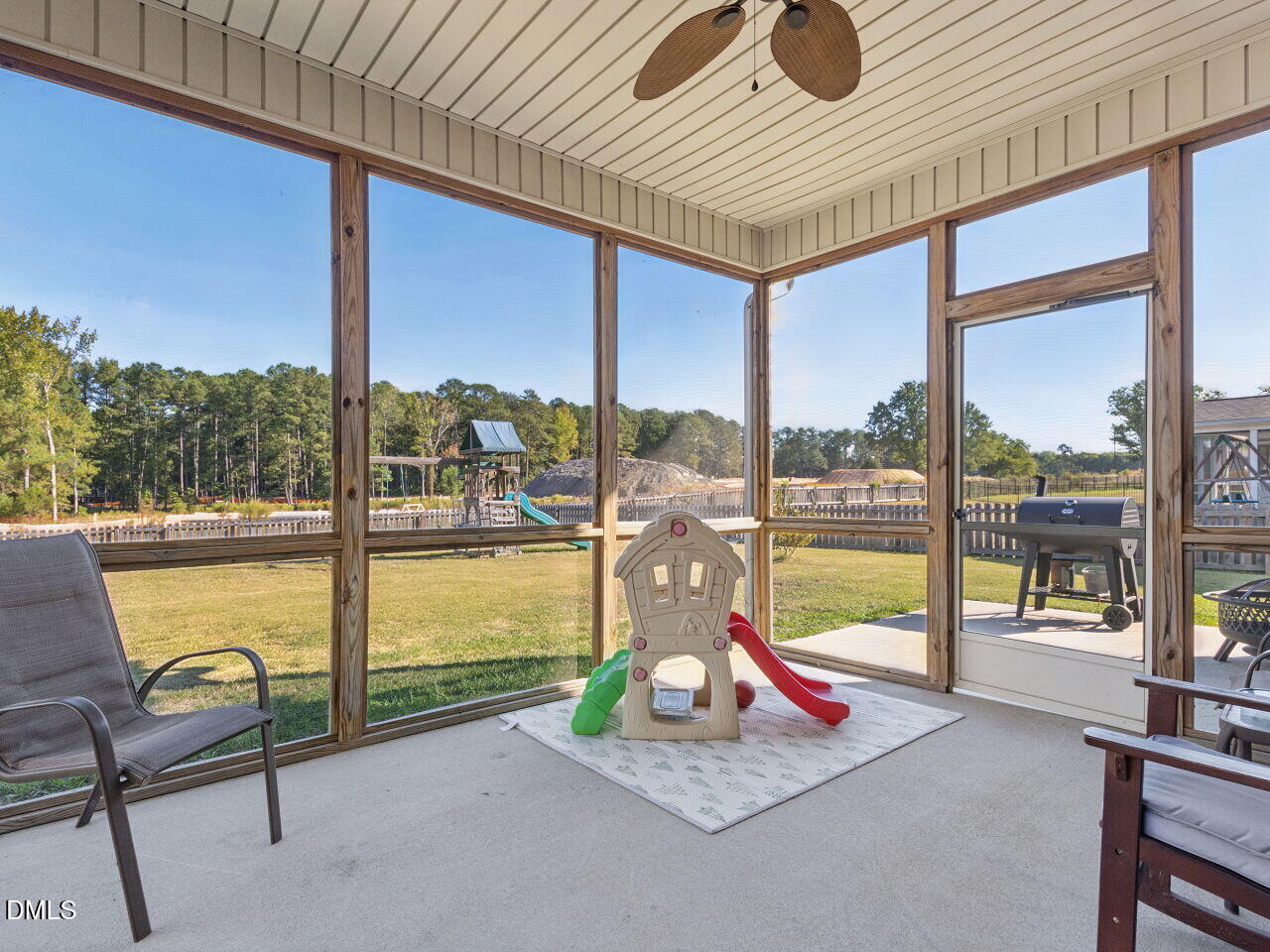 1225 Chimney Ridge Drive Property Photo 5