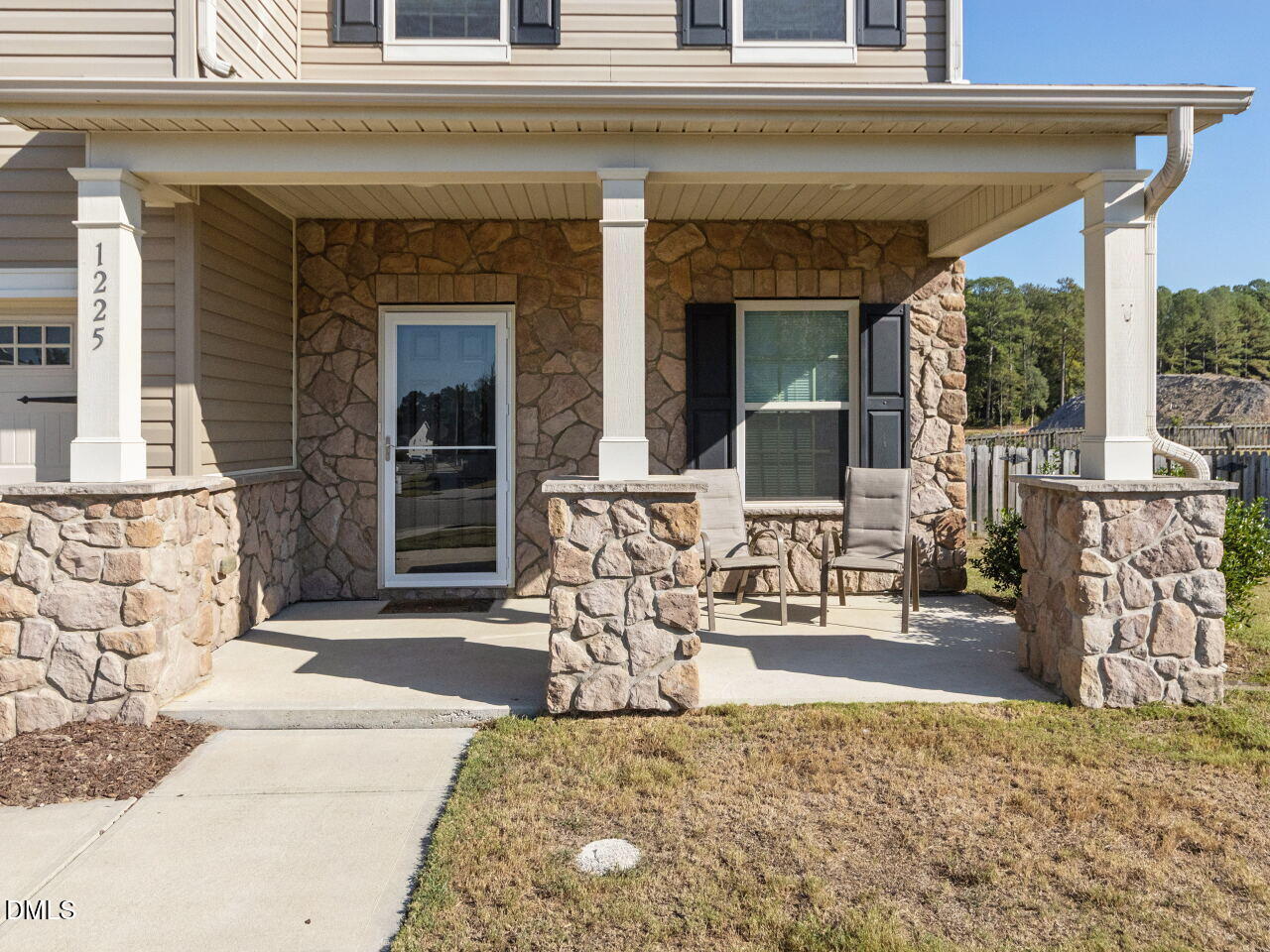 1225 Chimney Ridge Drive Property Photo 7