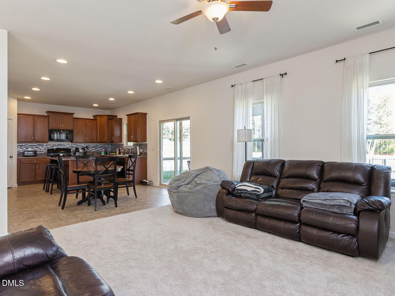 1225 Chimney Ridge Drive Property Photo 10