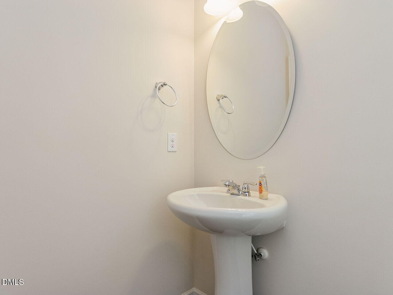 1225 Chimney Ridge Drive Property Photo 14