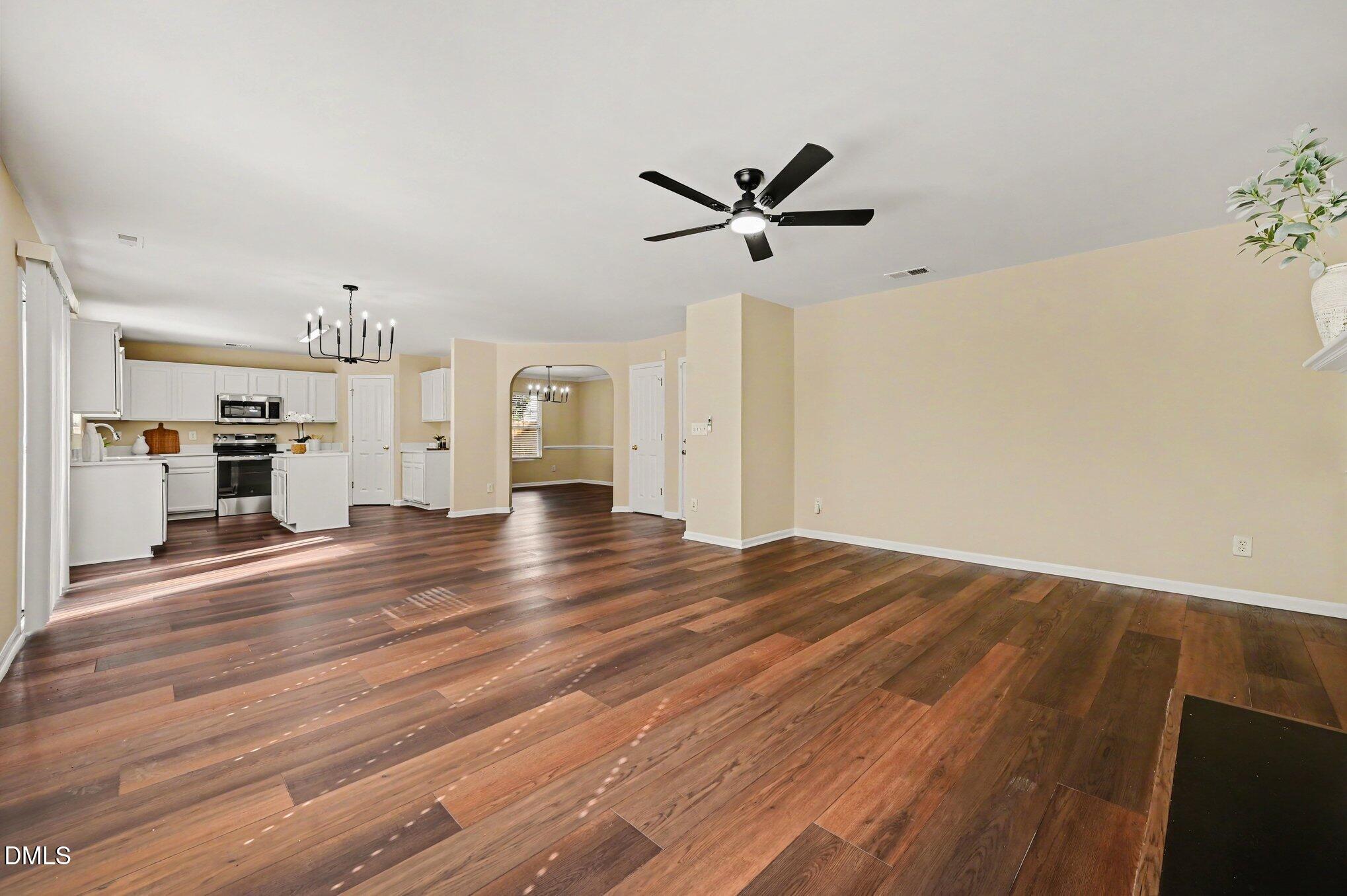 312 Ganyard Farm Way Property Photo 6