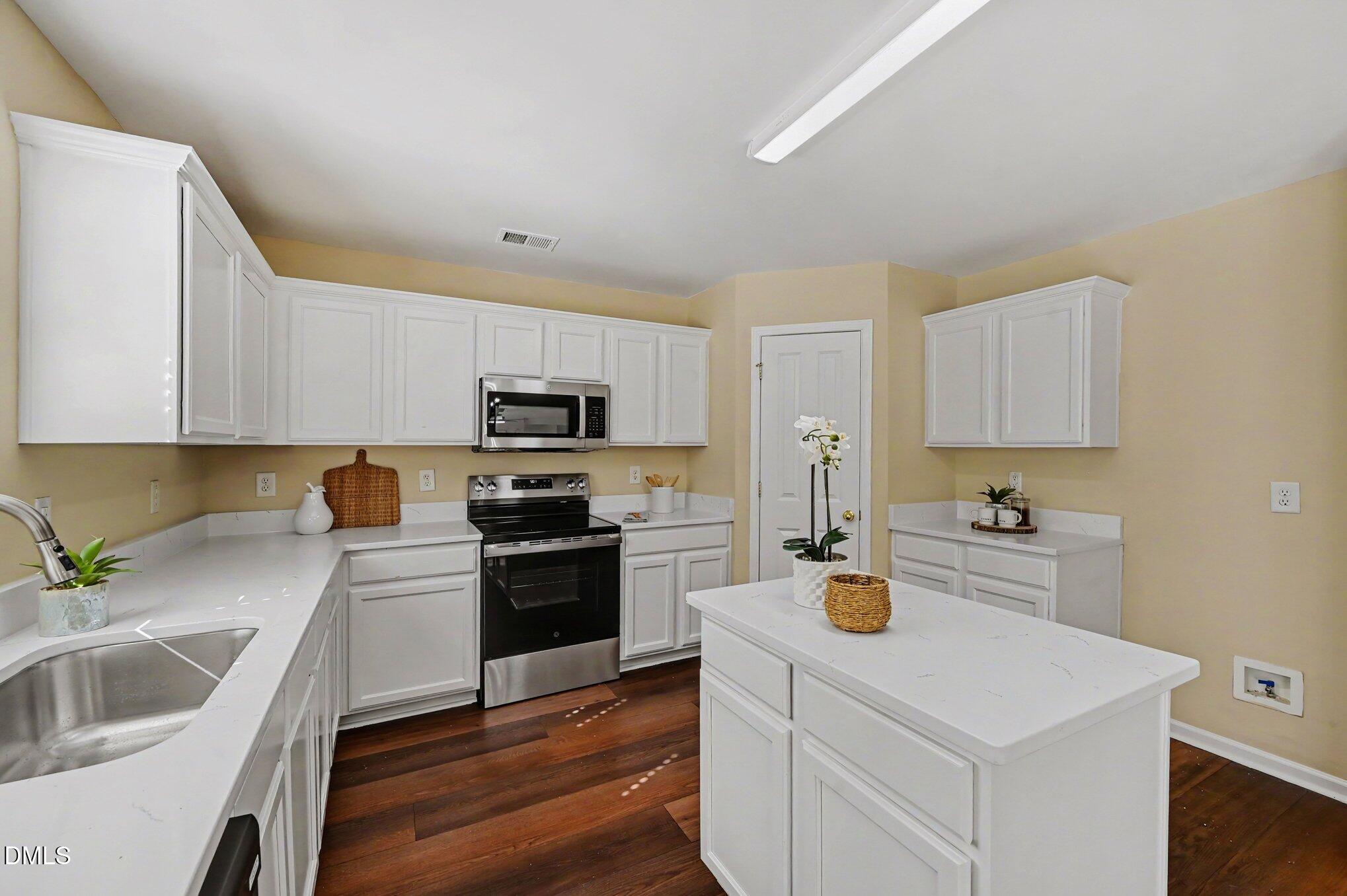 312 Ganyard Farm Way Property Photo 10