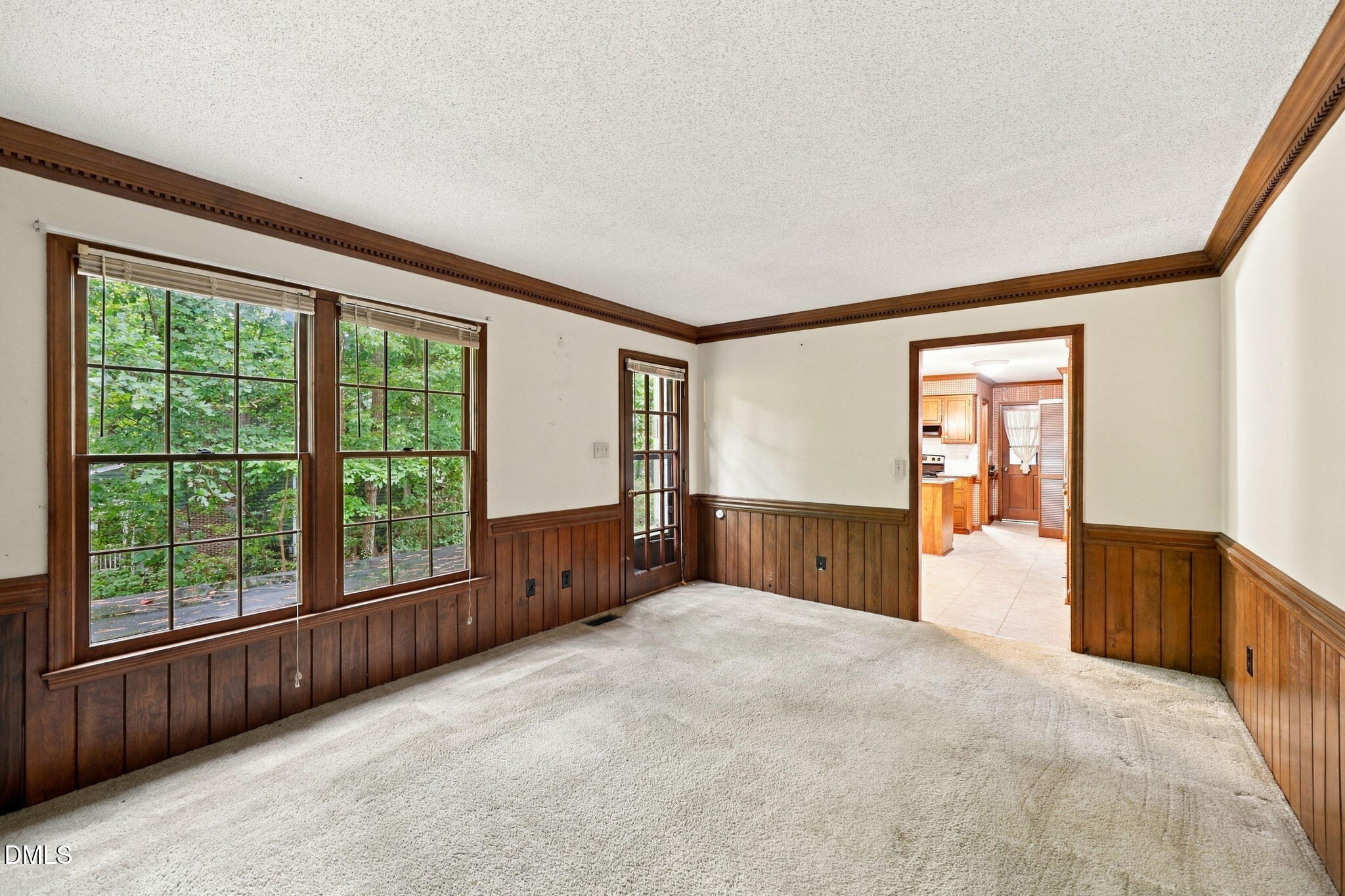 100 Escher Lane Property Photo 17
