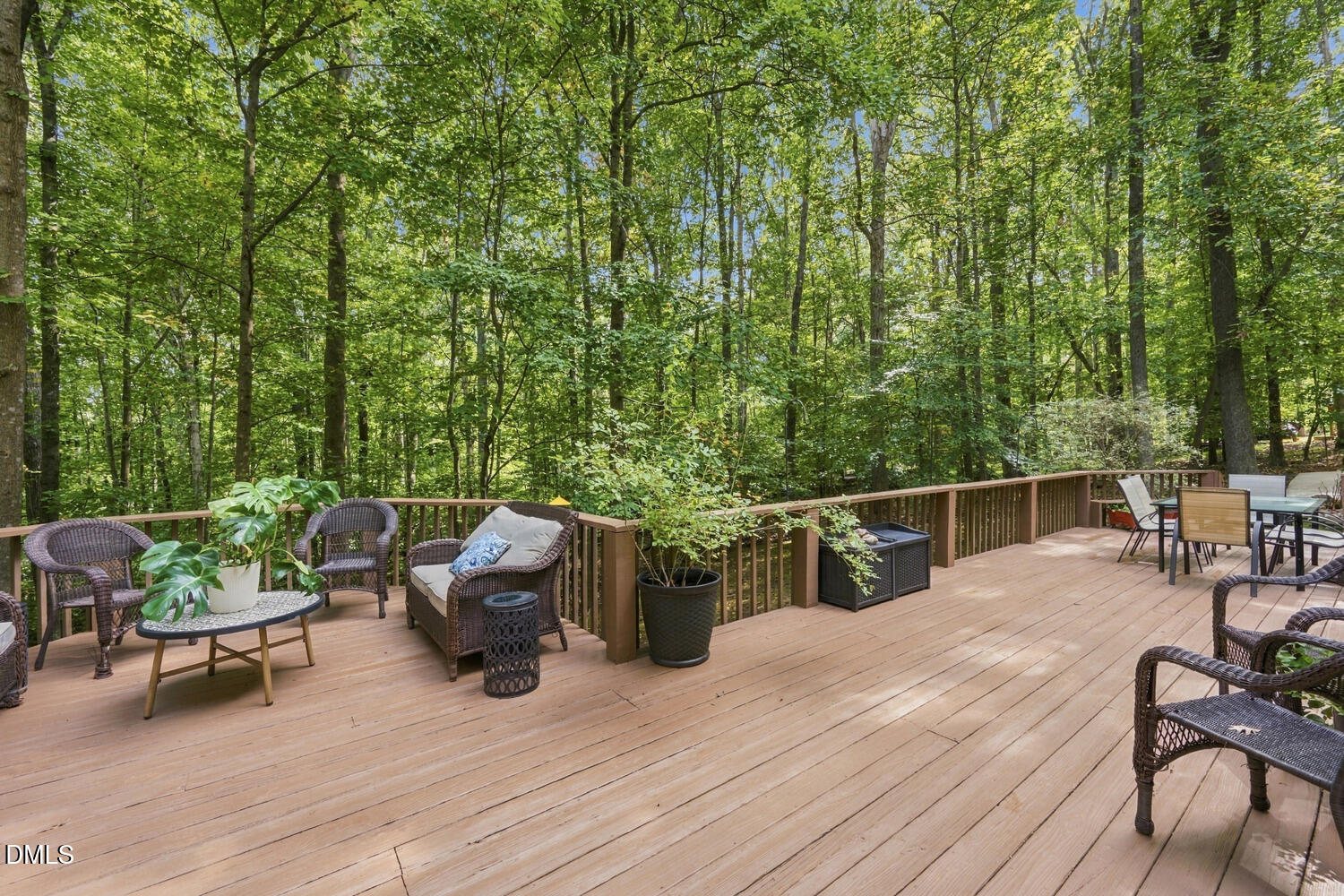 2213 Countrywood North Road N Property Photo 6